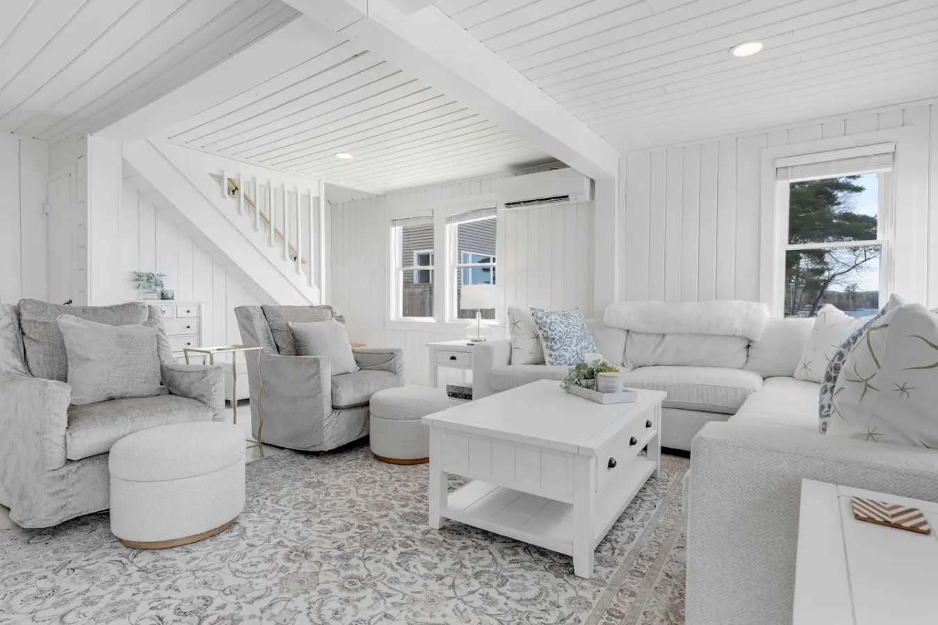 Edgewater Escape- A Sebago Lake Vacation Home 6