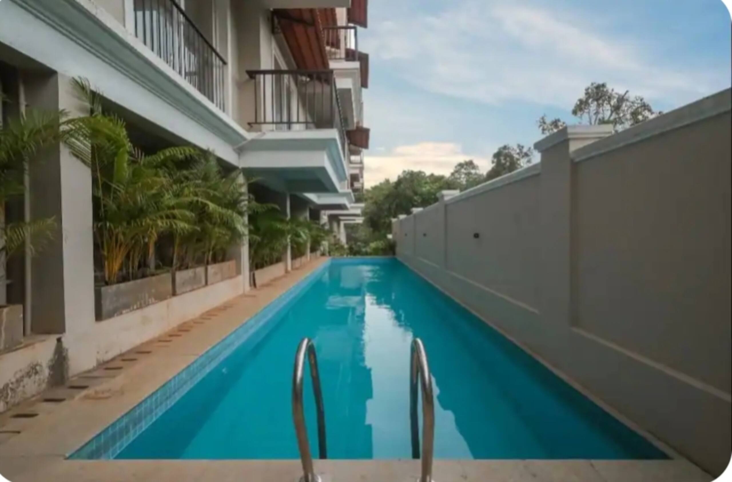 Serene 1BHK with Lush green views 17