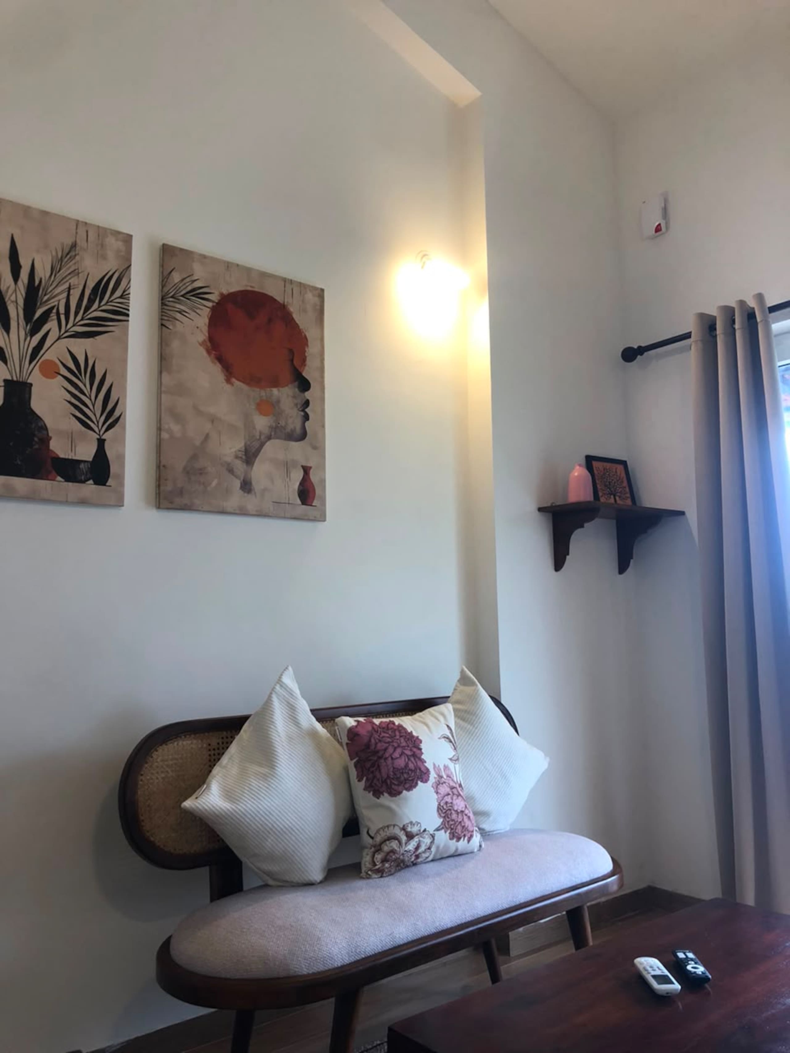 Serene 1BHK with Lush green views 9