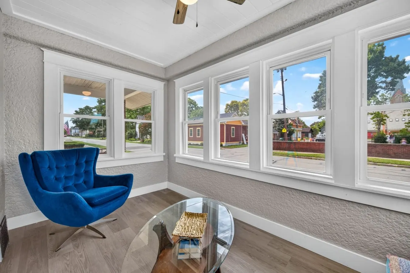 Downtown Columbus l Pet Friendly group stay 17