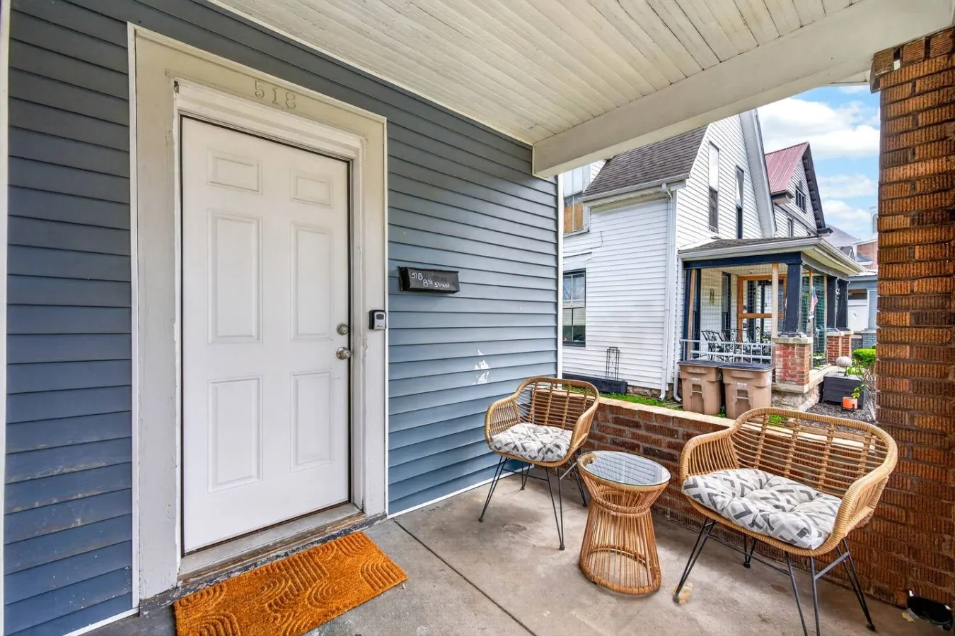 Downtown Columbus l Pet Friendly group stay 6