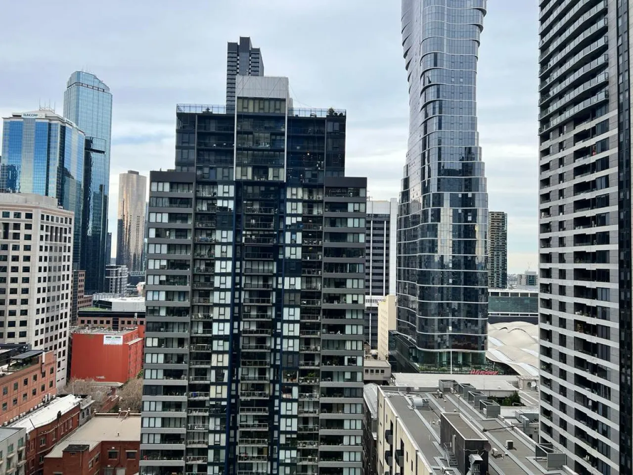 Stunning City View 2BR in CBD 11