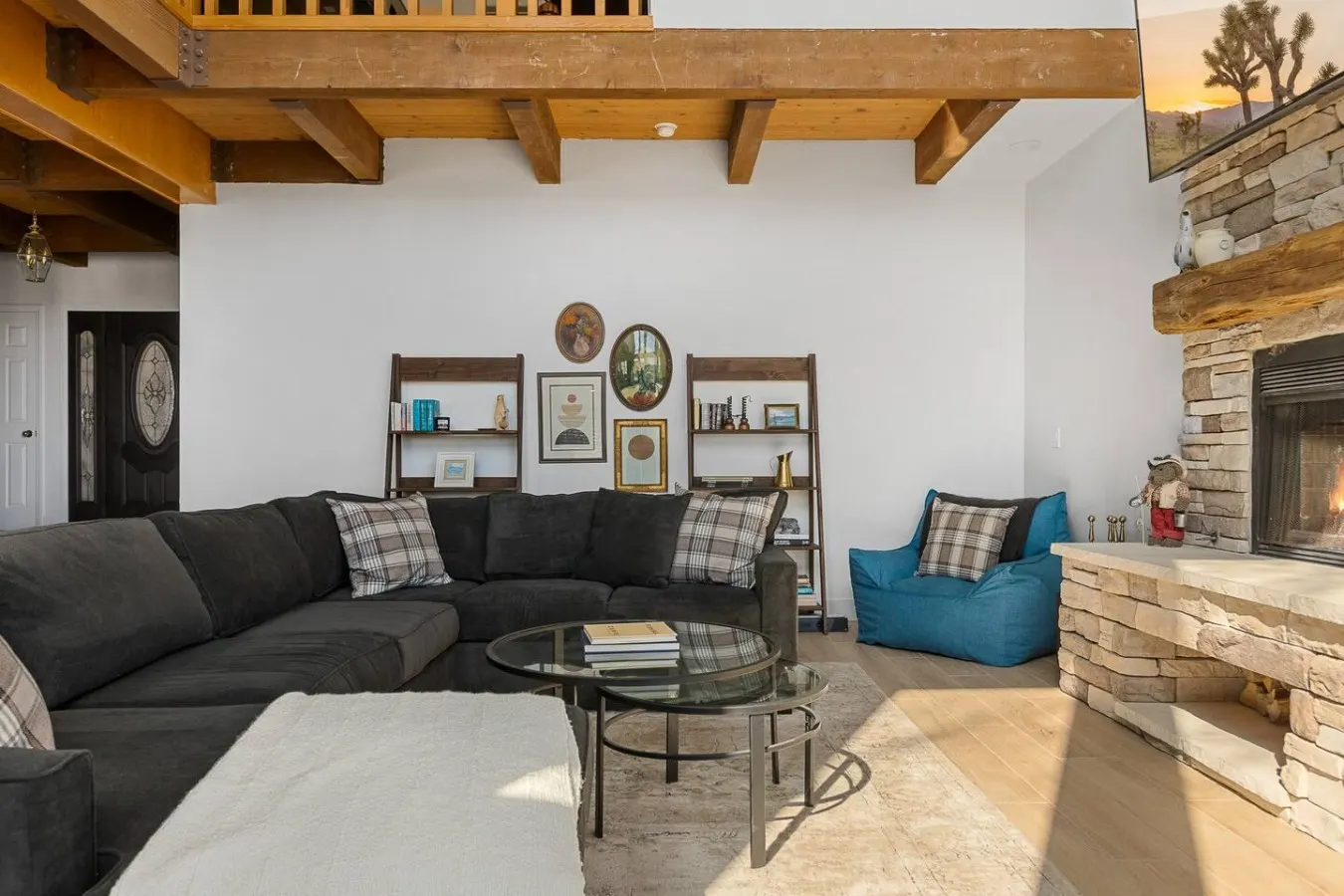 Lakefront Honey Bear, Private Dock & Hot Tub 15