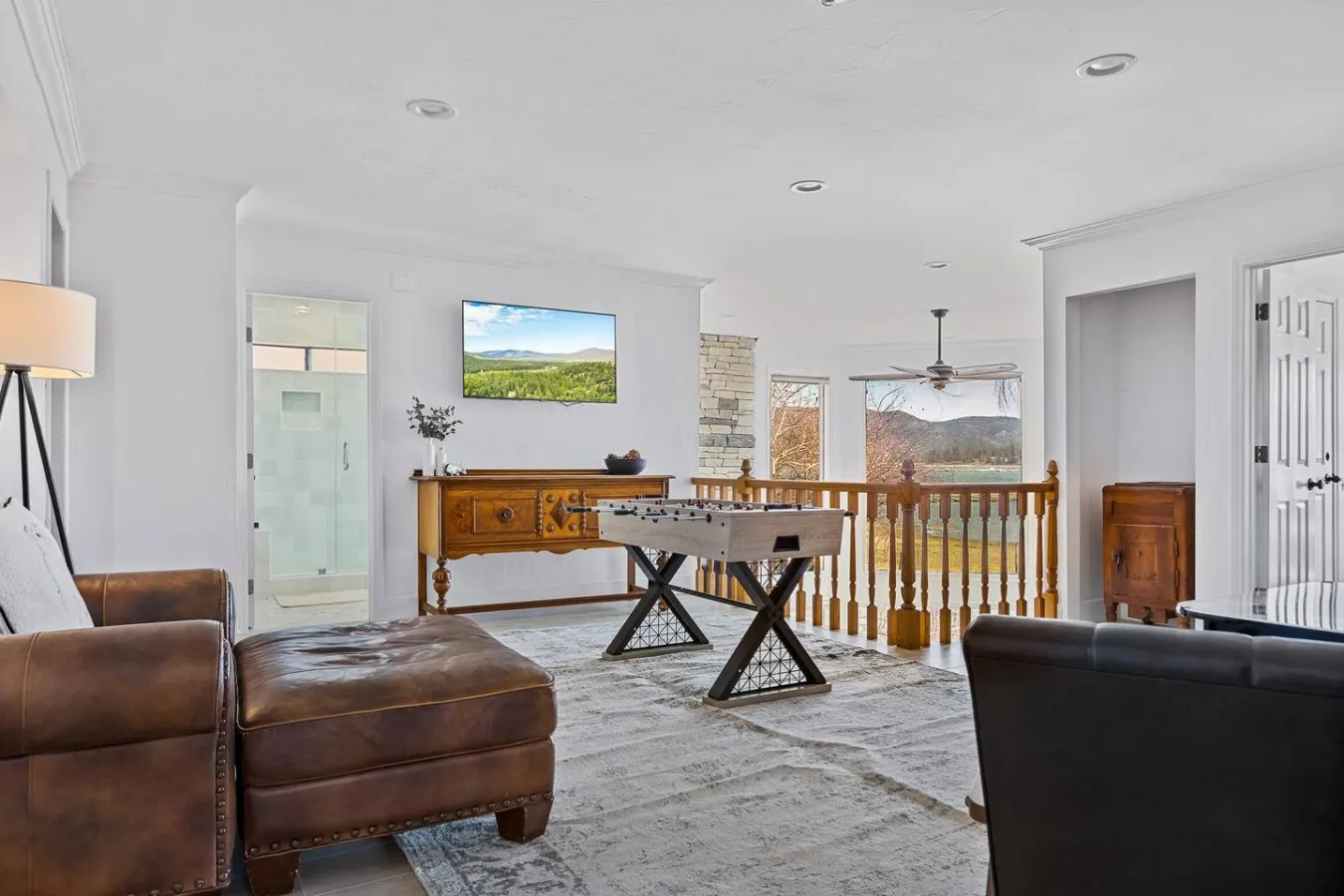 Lakefront Honey Bear, Private Dock & Hot Tub 17