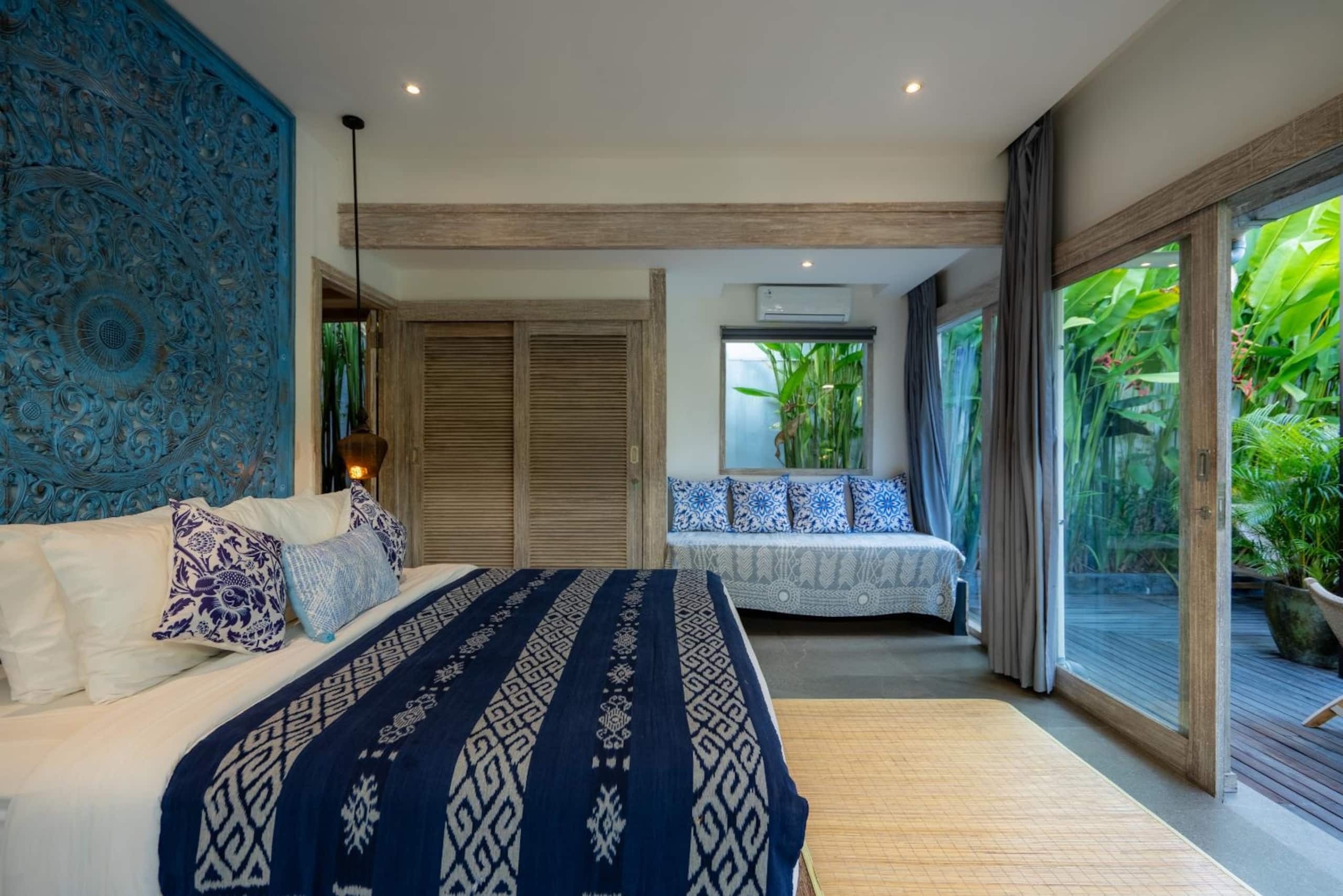 Modern Tropical 2BR Villa Near Pererenan Beach 22