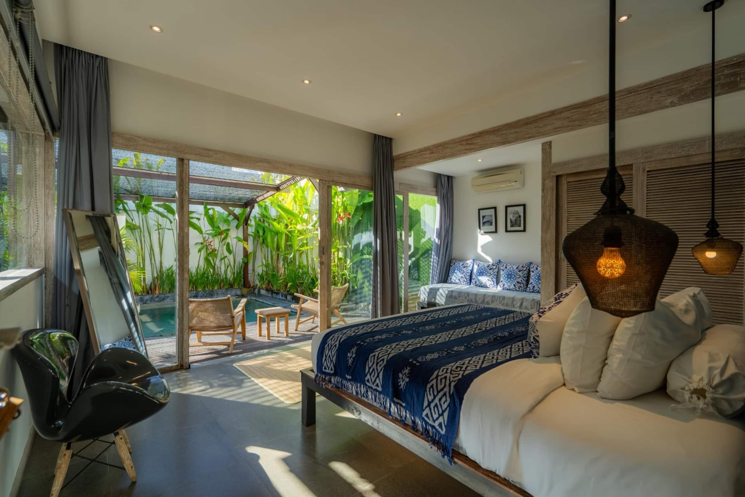 Modern Tropical 2BR Villa Near Pererenan Beach 16