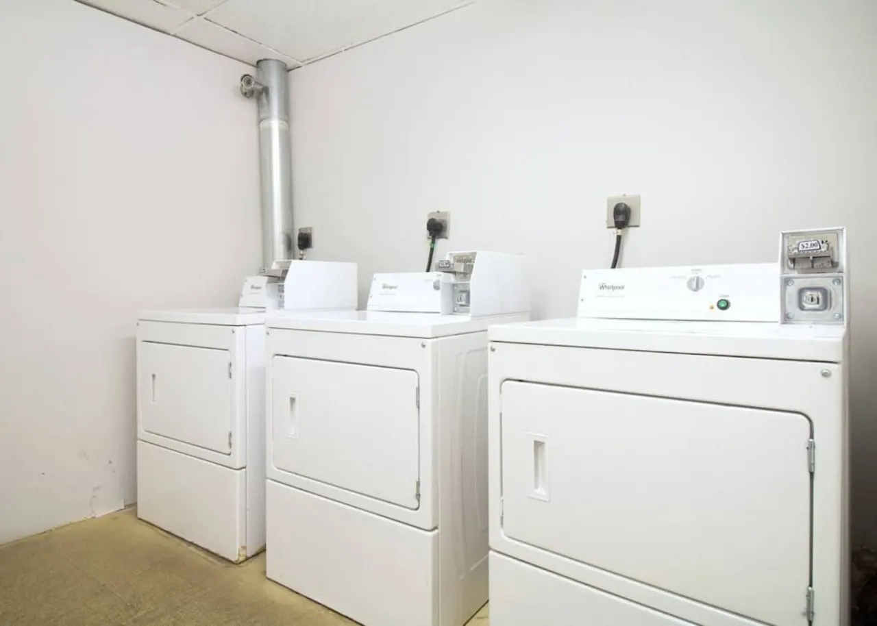 Simple Studio Downtown Boston 11