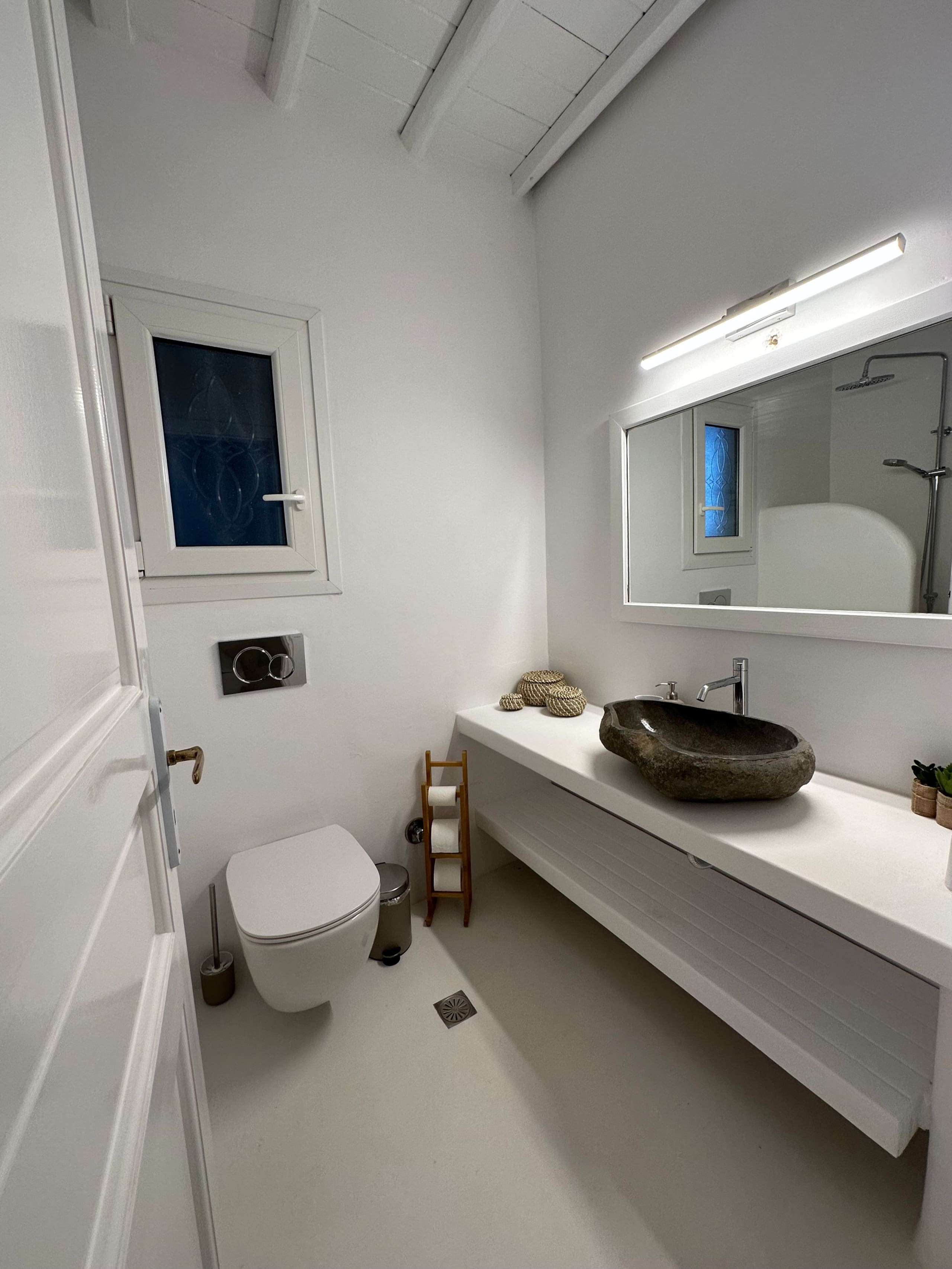 Well designed Cycladic  Condo with a pool 8