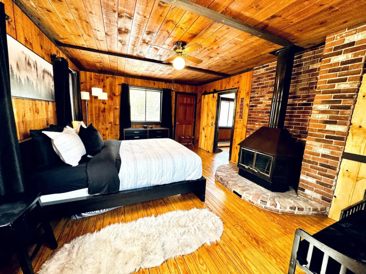 Waterfront Farmhouse Charm - Paradise on Pequawket8 1