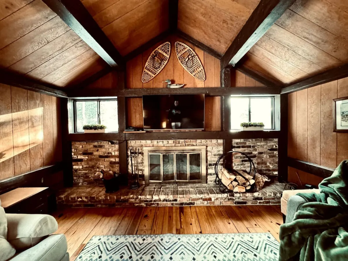 Waterfront Farmhouse Charm - Paradise on Pequawket8 10