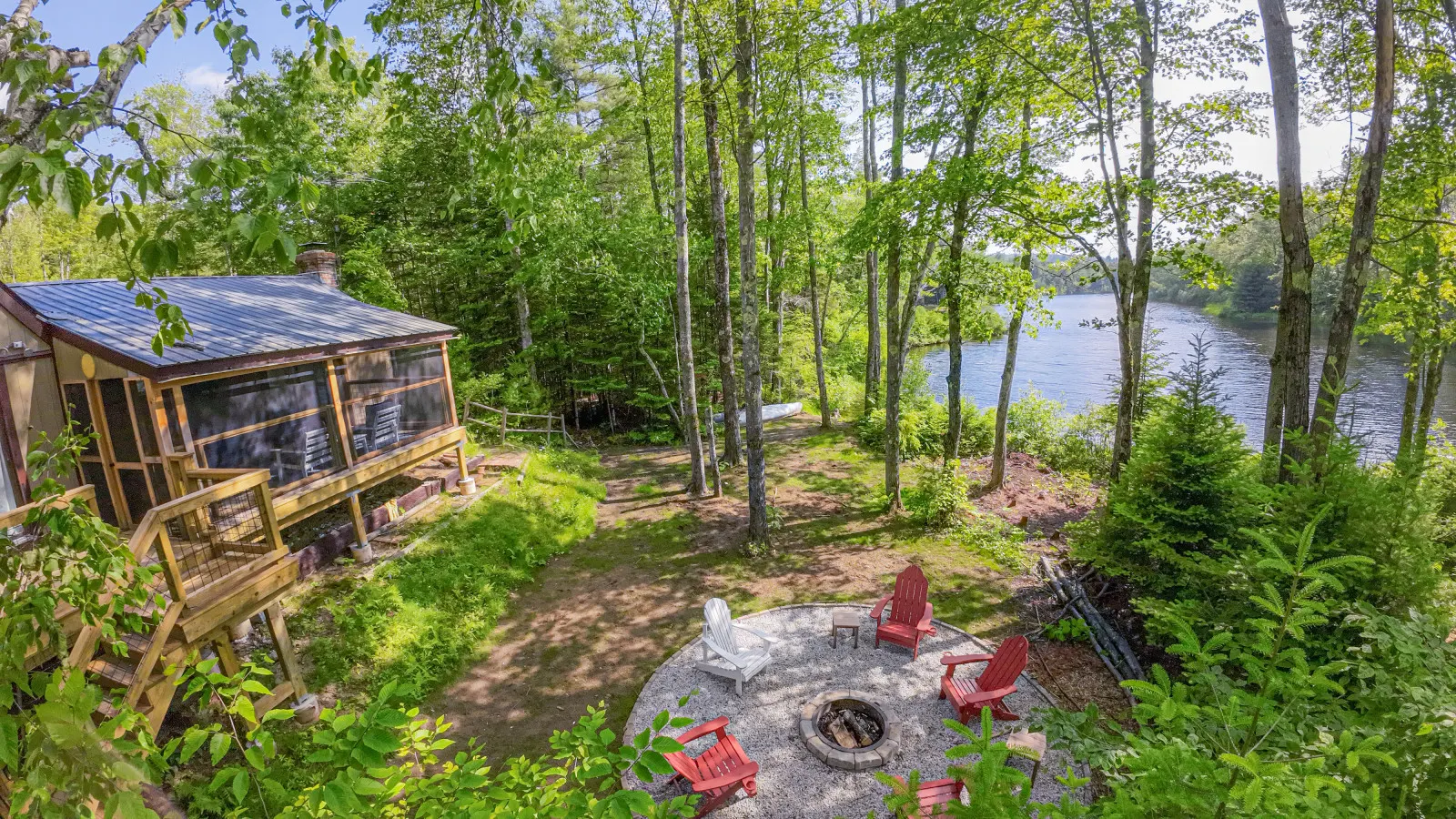 Waterfront Farmhouse Charm - Paradise on Pequawket8 5