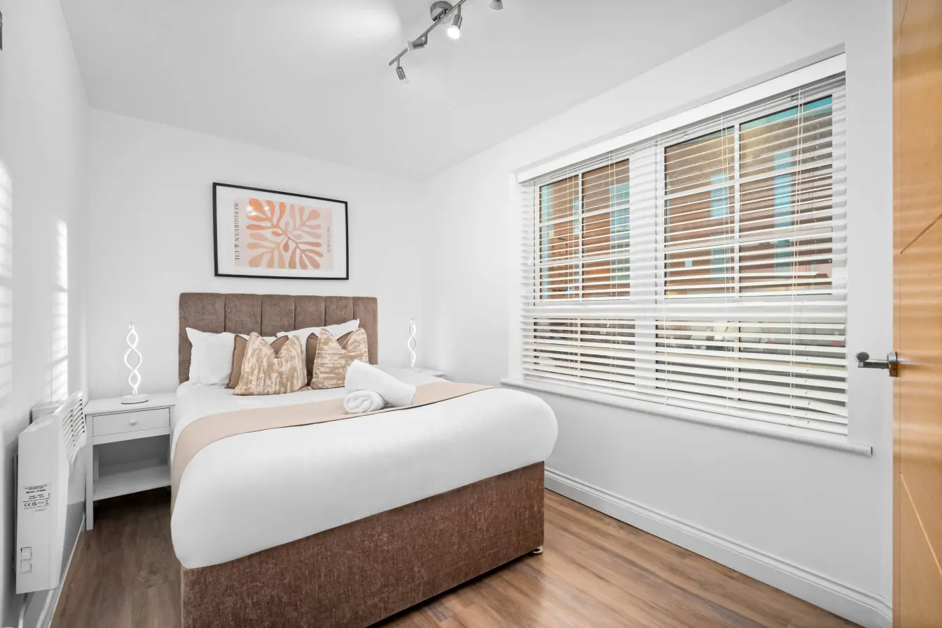 Stylish One Bedroom Apartment - Jewellery Quarter - Smart TV - WIFI 3