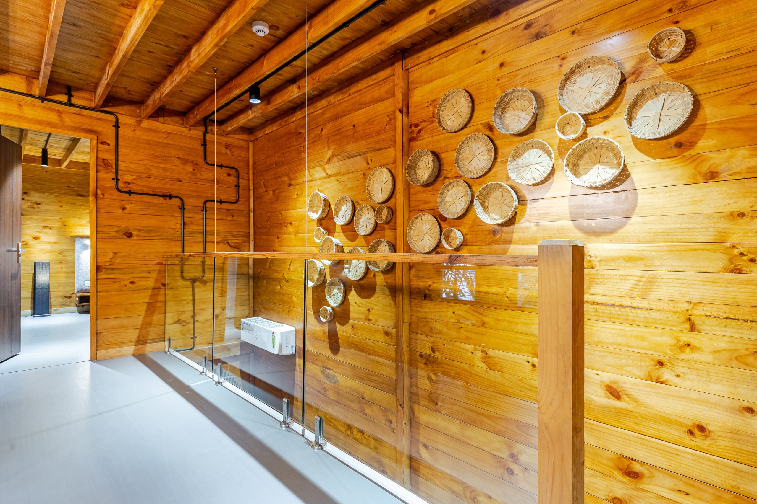 Woodnest GOA with Hydro-Tub 15