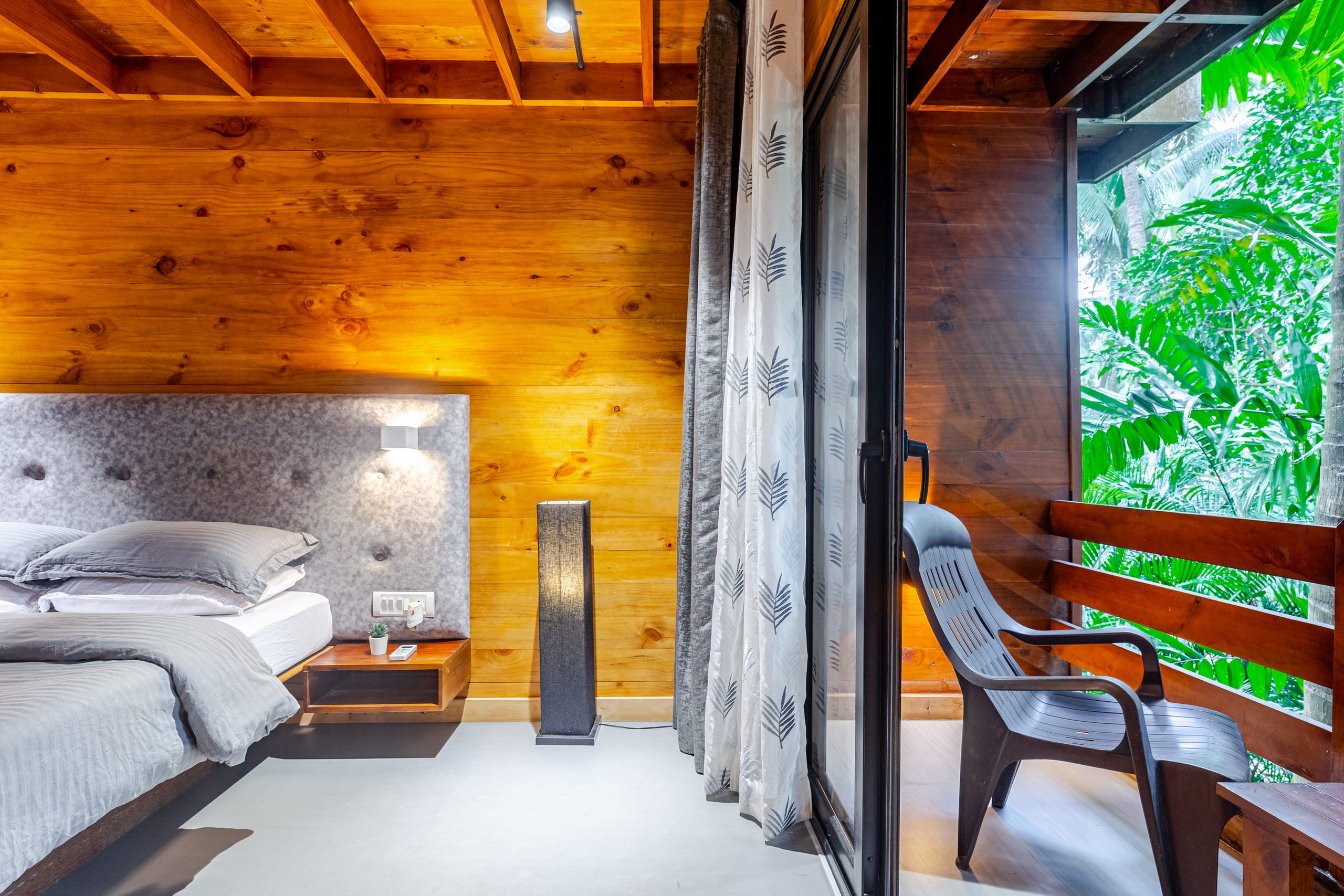 Woodnest GOA with Hydro-Tub 38