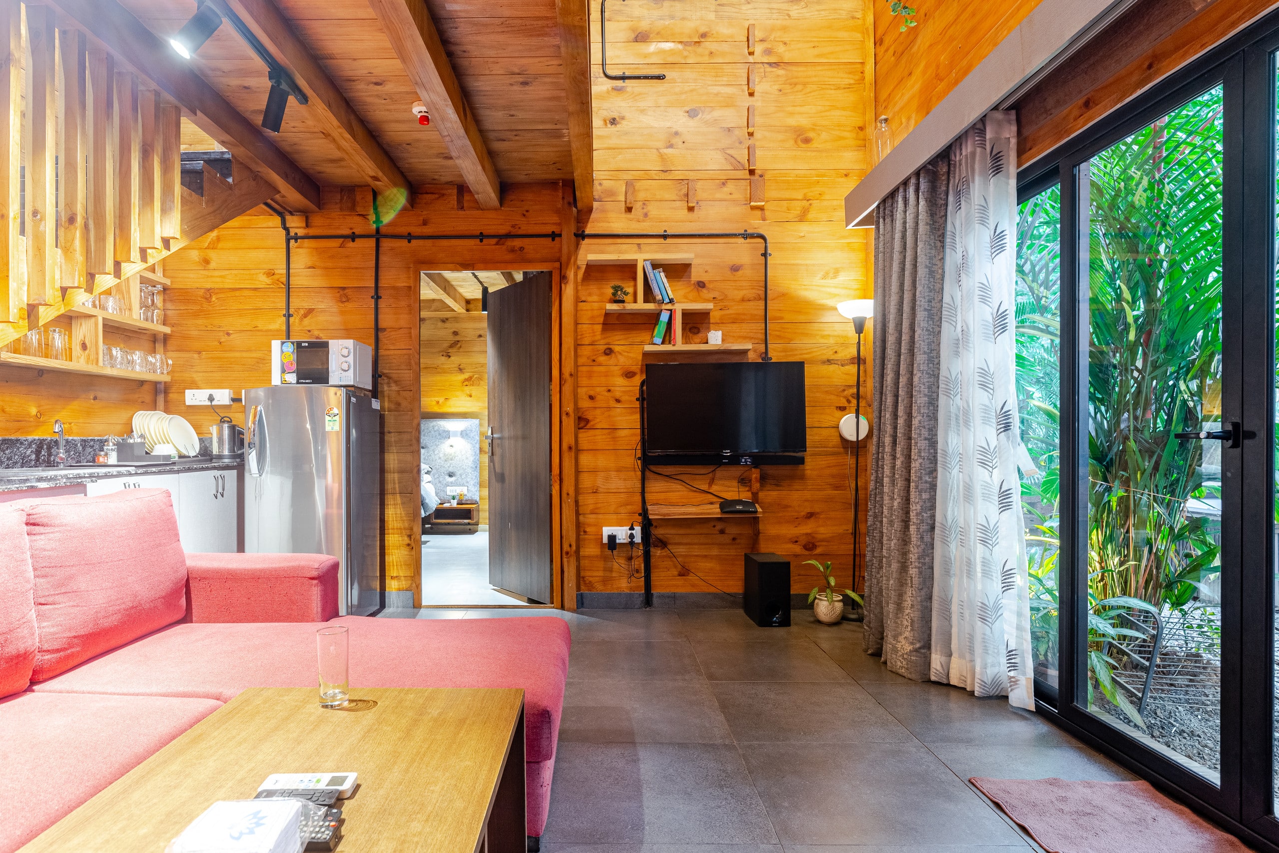 Woodnest GOA with Hydro-Tub 17
