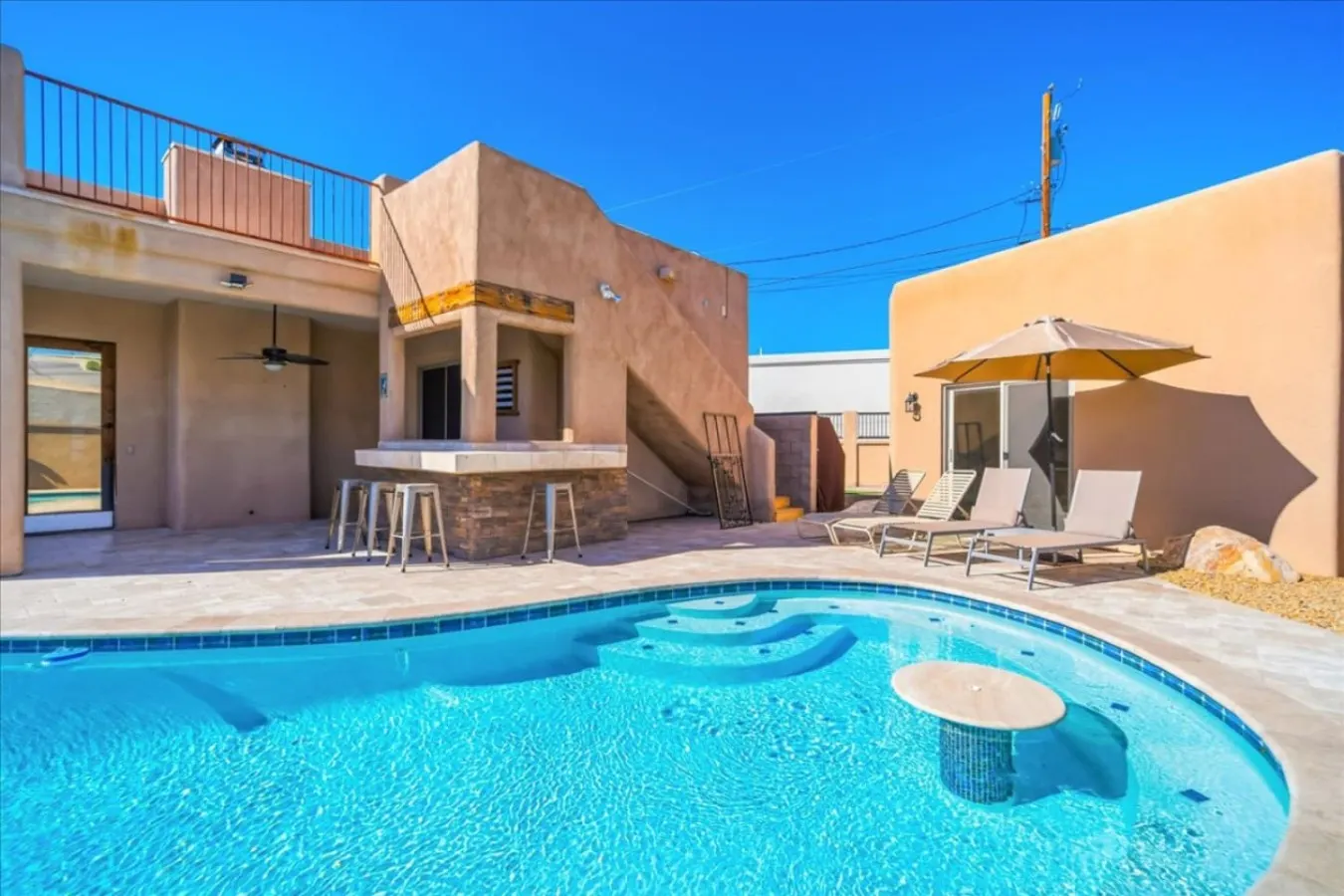 Huntington Palace w/ Casita - Pool, BBQ, Garage 6