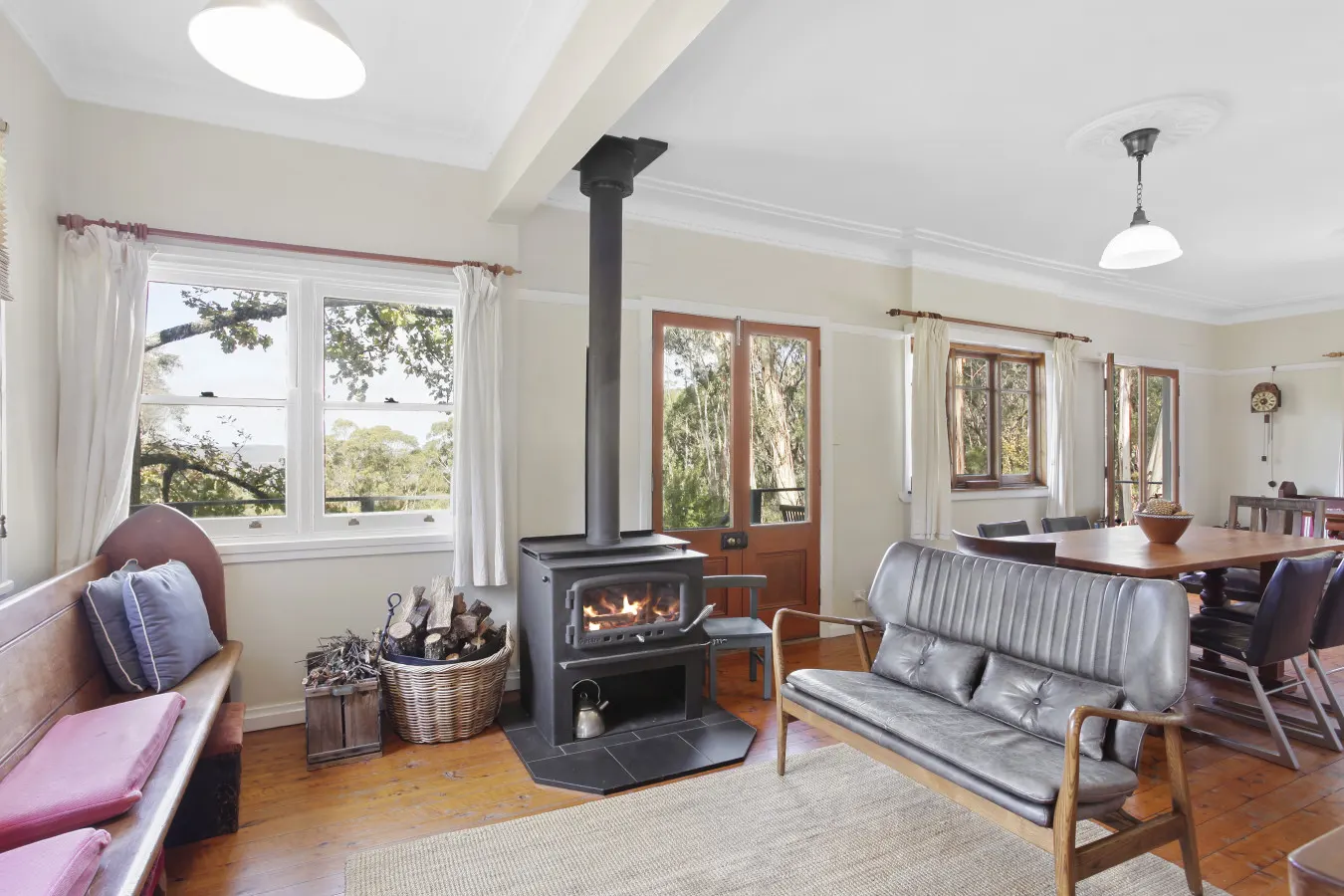 Stunning Private Escarpment House and Property 2