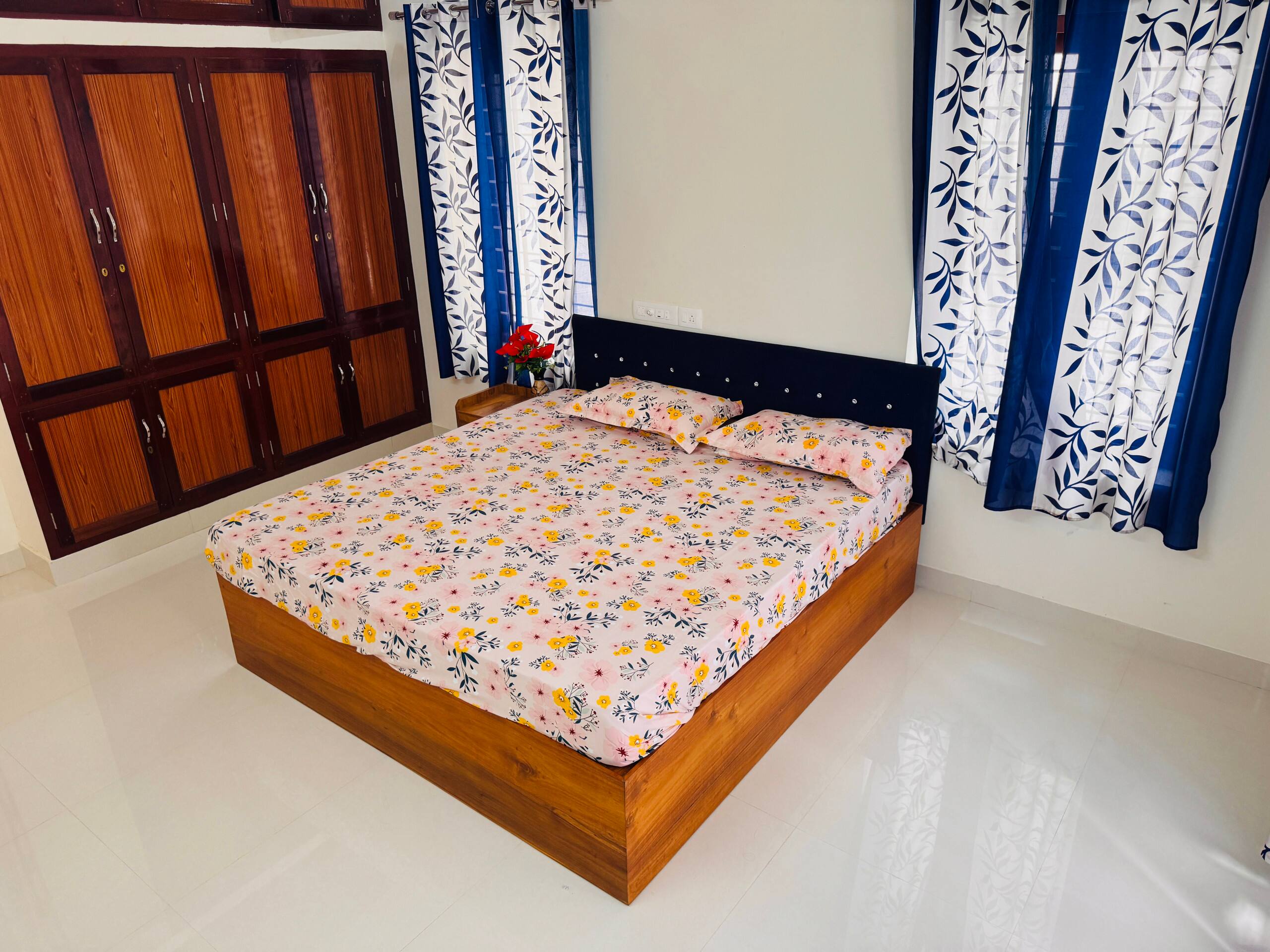Moon Villa 18
