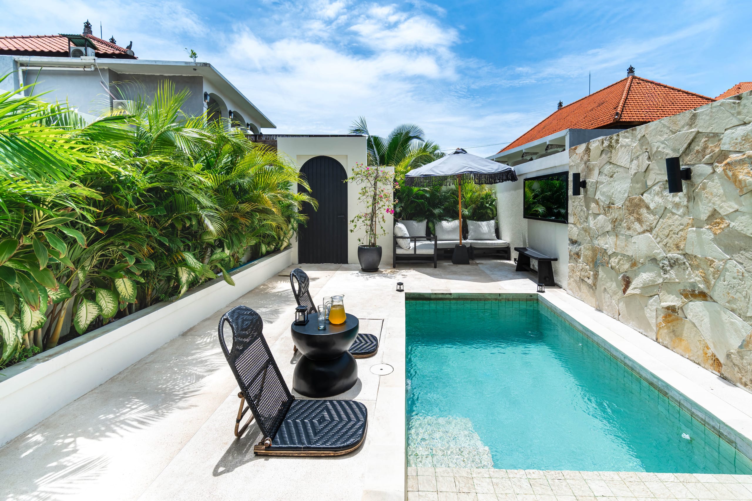 Guest Favorite Canggu Pool Villa•8" Ride to Beach — photo 2