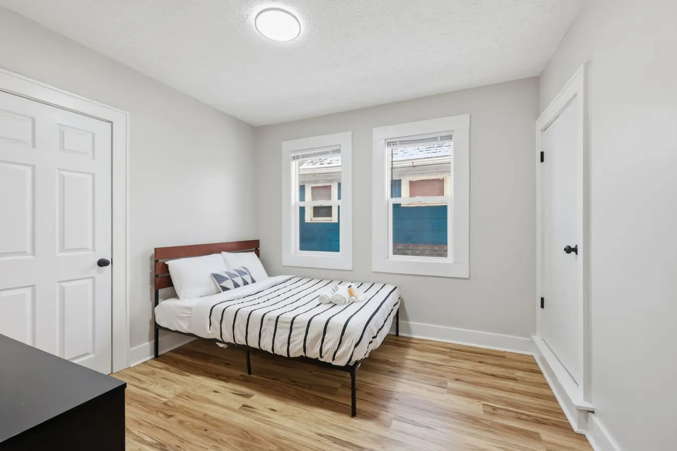 Heart of Columbus In-Unit Laundry Free Parking 9