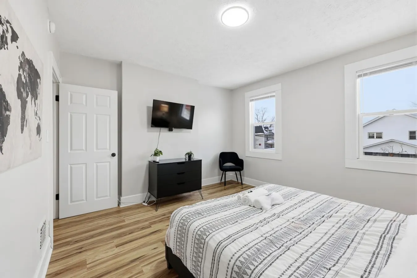 Heart of Columbus In-Unit Laundry Free Parking 16
