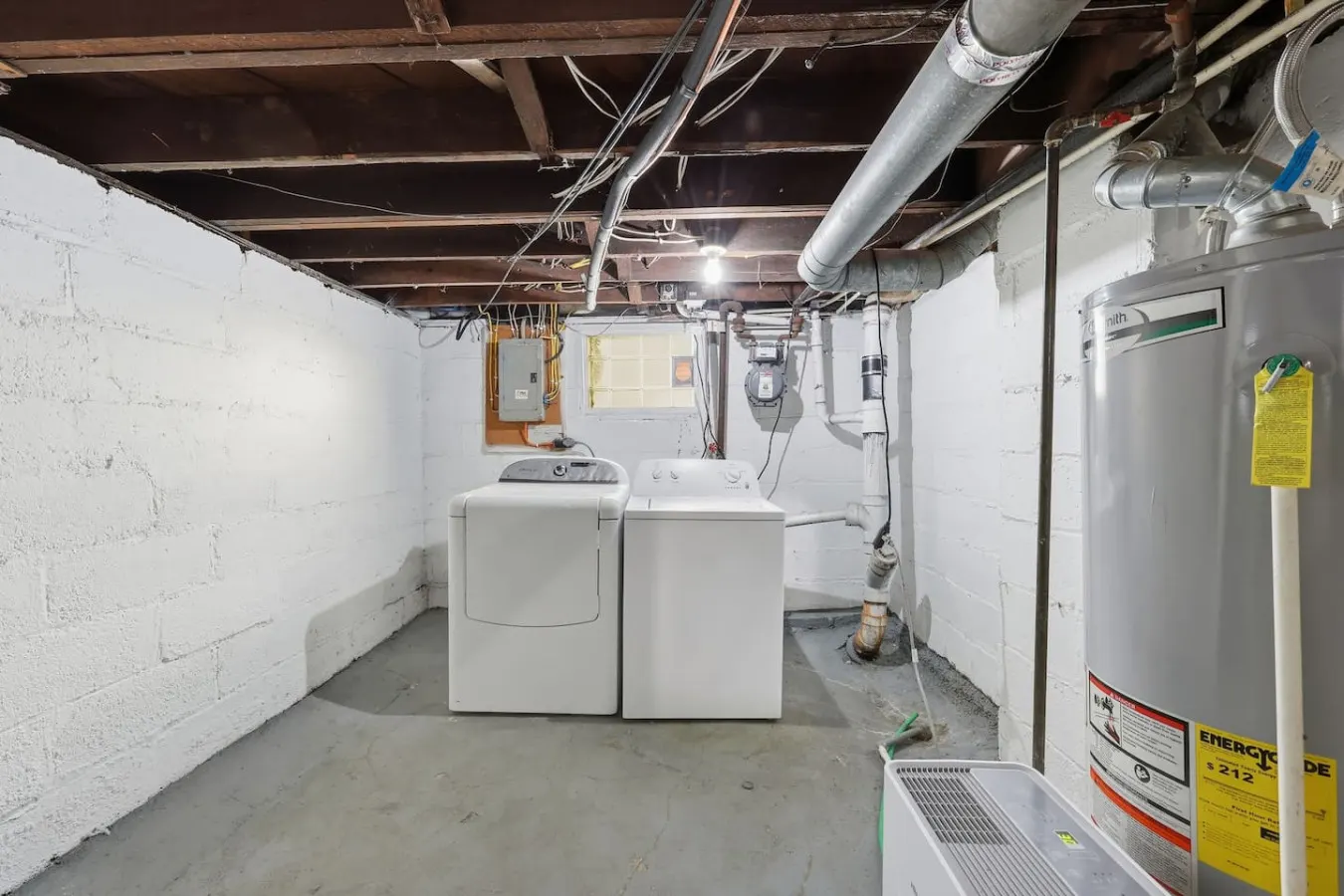 Heart of Columbus In-Unit Laundry Free Parking 19