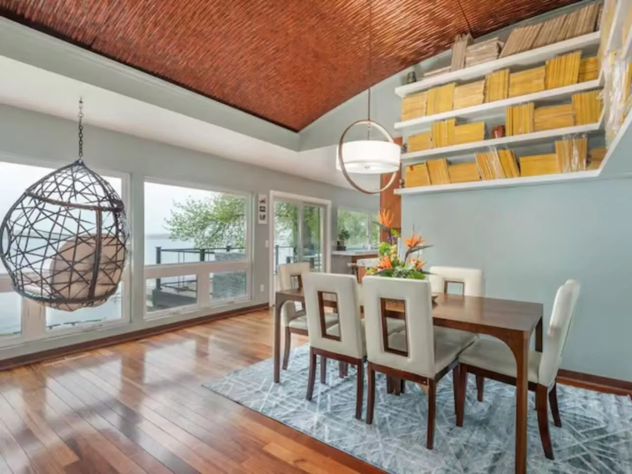 2 Lake Homes- perfect for your family on the lake! 13