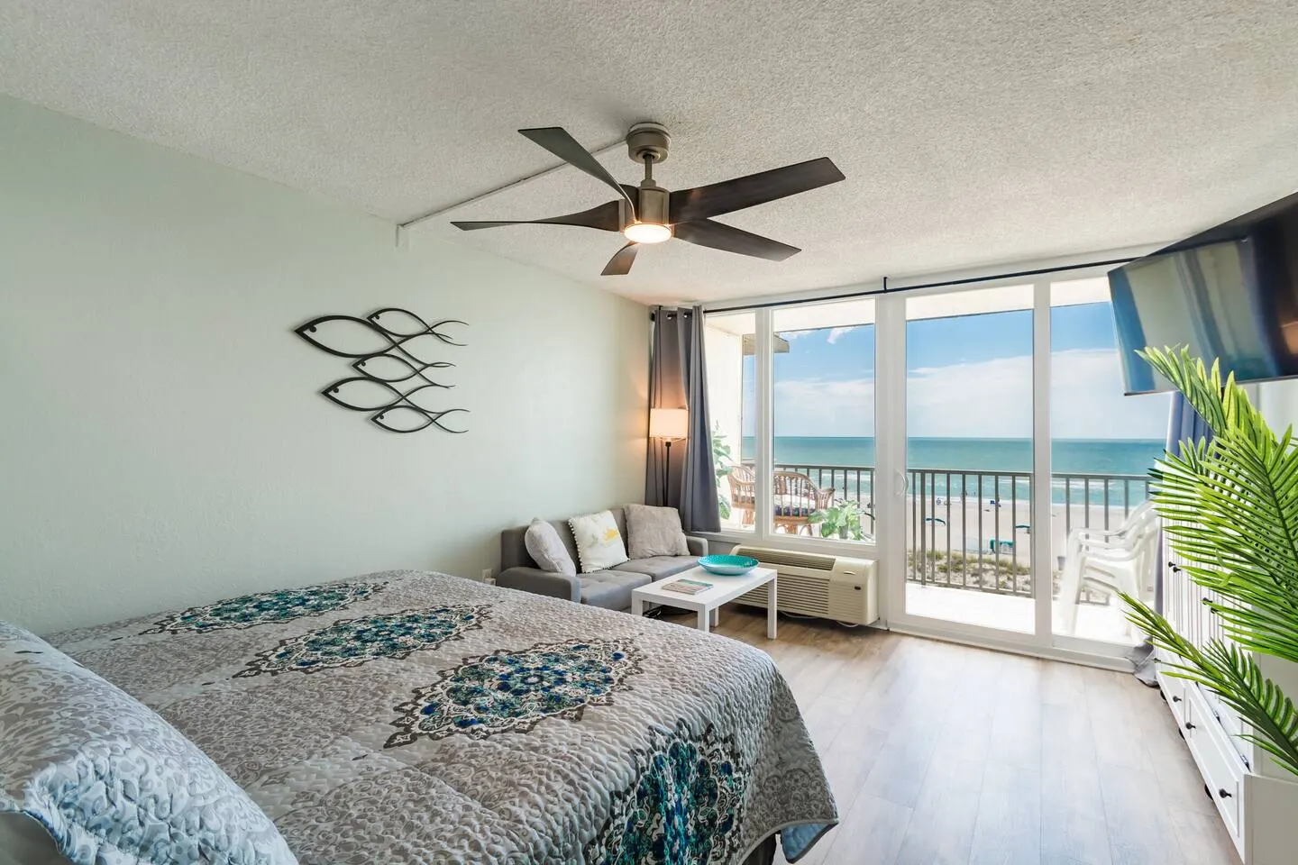 Treasure Island Studio | Gulf Views & Pool