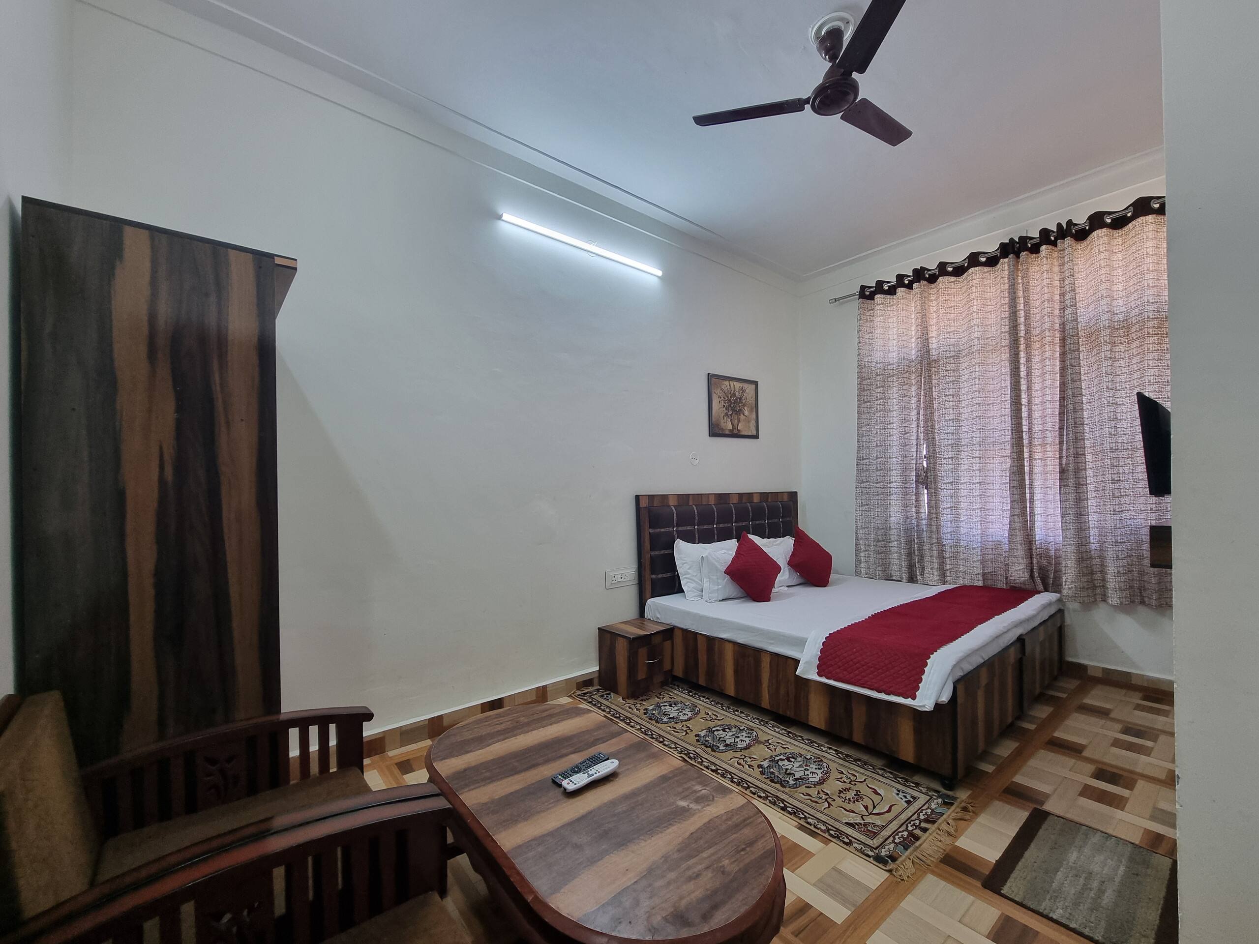 Baikunth Homes - A 4 BHK Home with a Superb View 18
