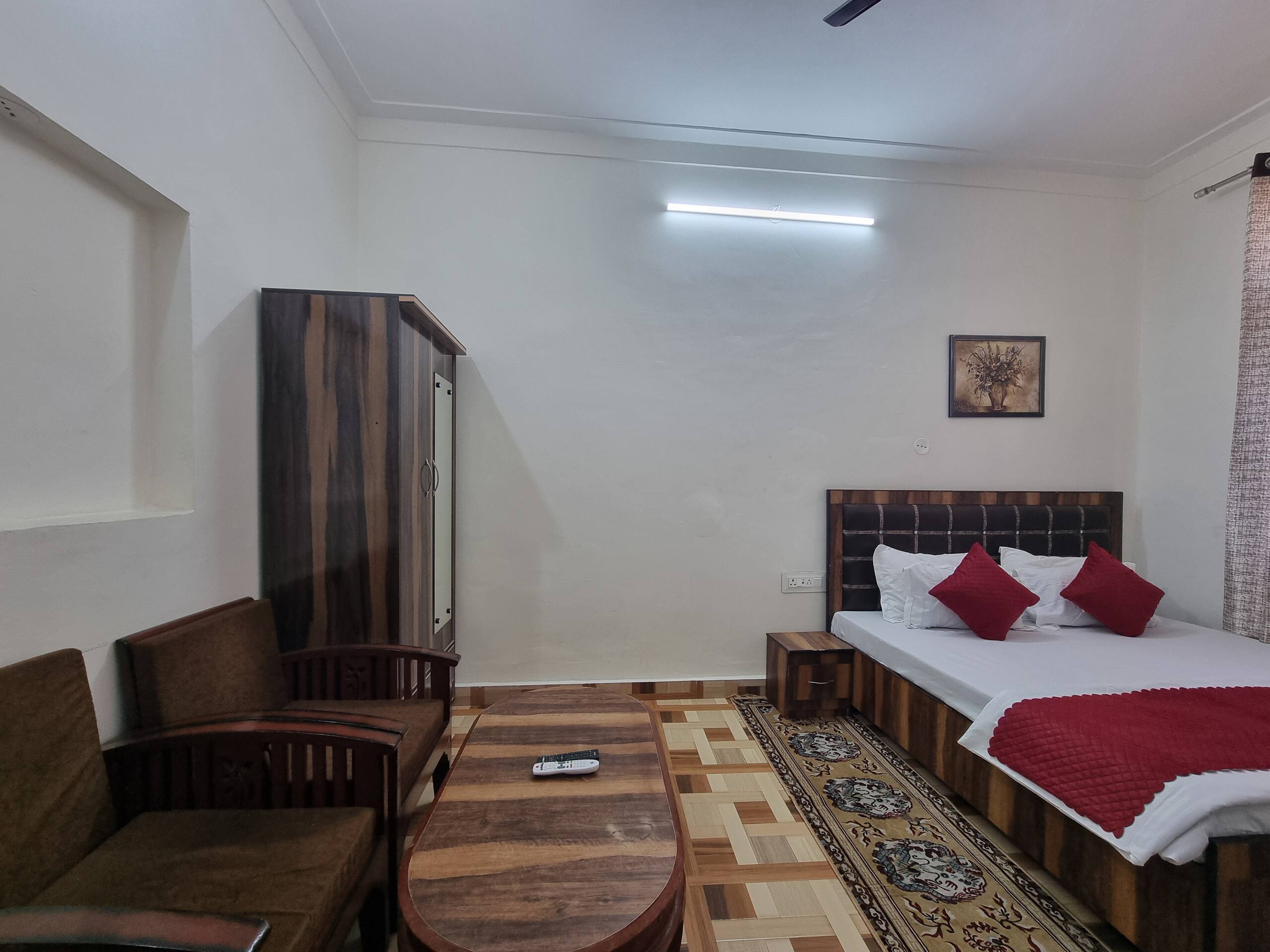 Baikunth Homes - A 4 BHK Home with a Superb View 21