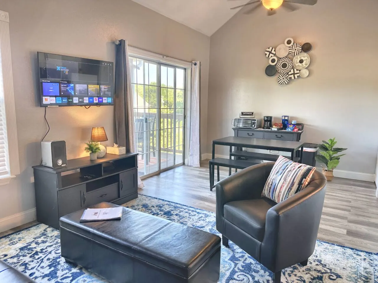 Come to the lake! Branson Condo, Marina, Fishing! 4