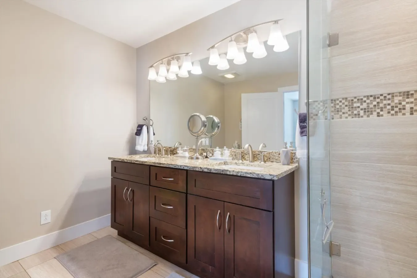 Stunning East Nashville Charm 16