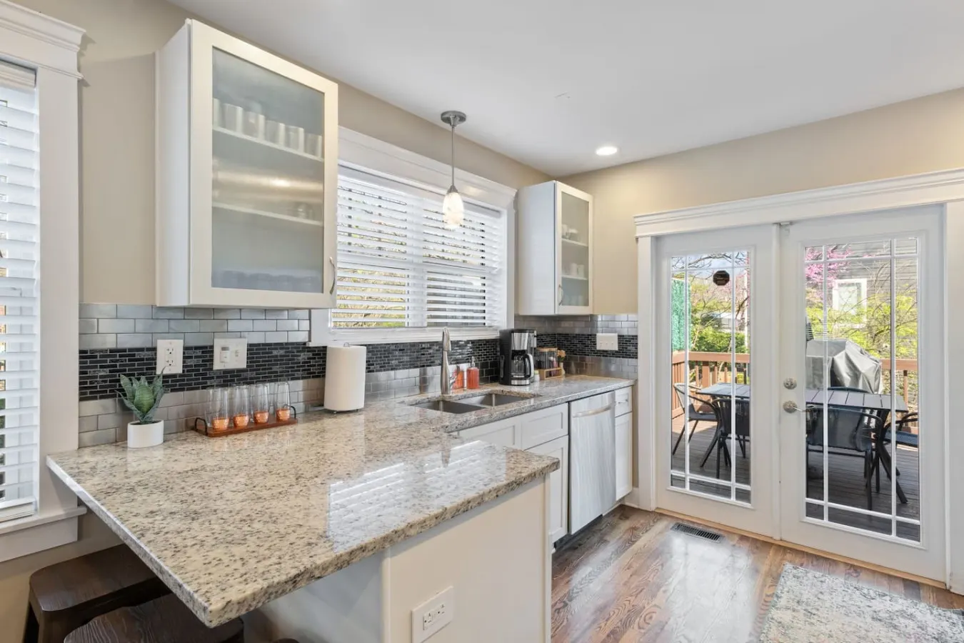 Stunning East Nashville Charm 8