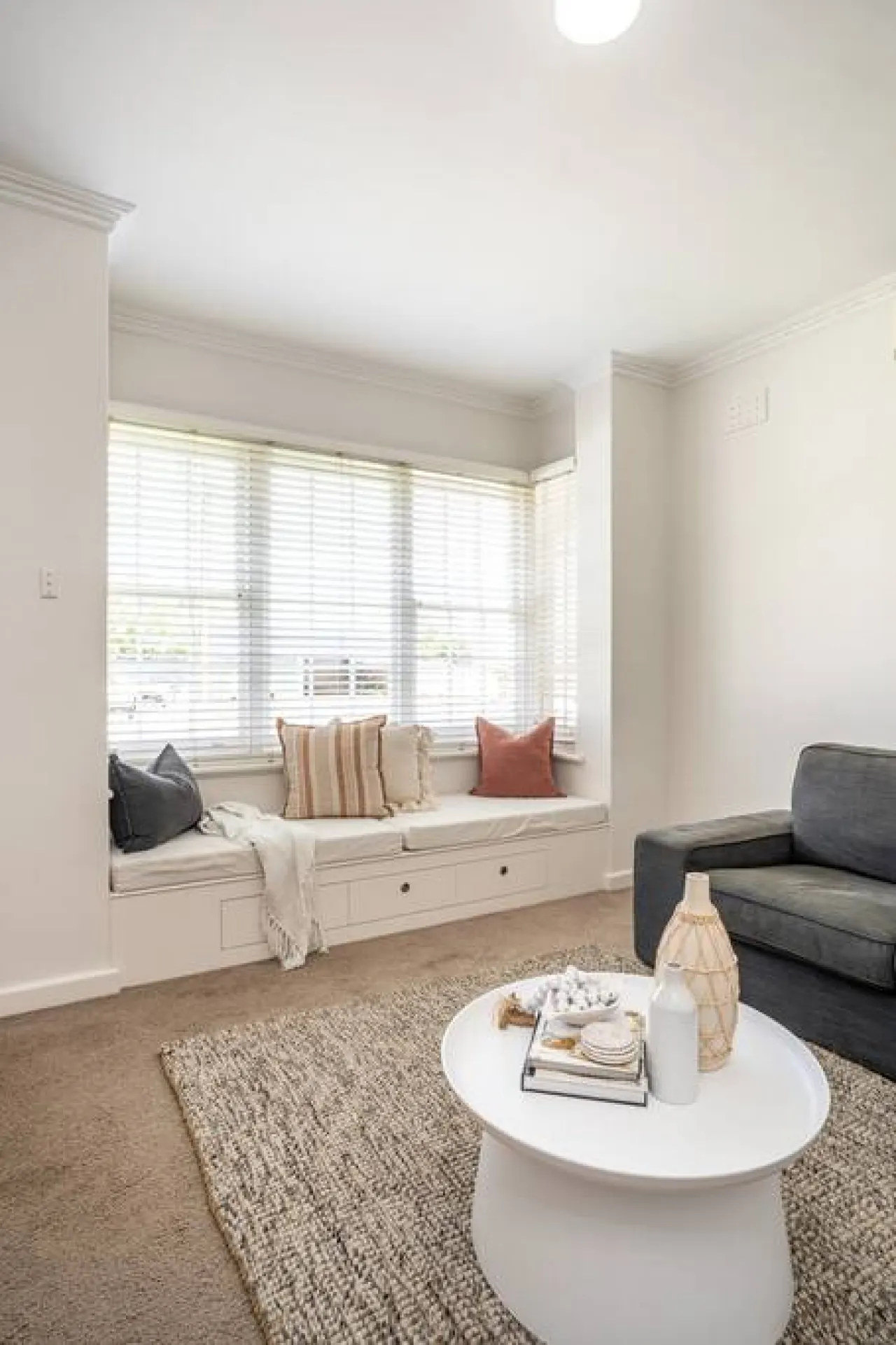 Surfs Up @ Somerton Park: Coastal Courtyard Stay 7
