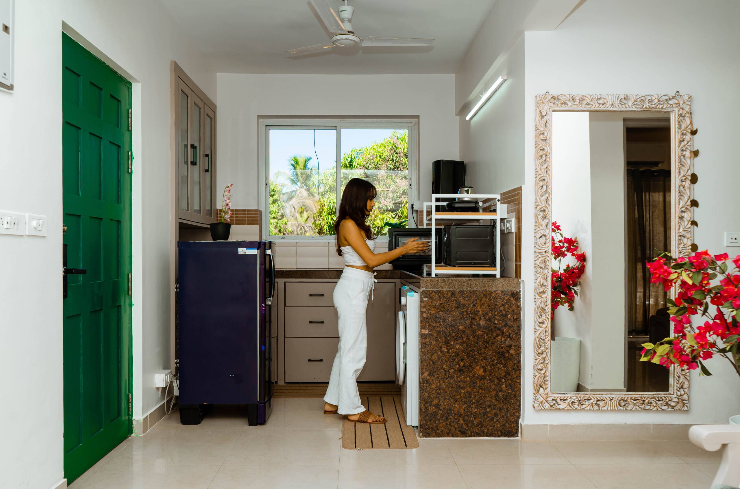 Casa Luna | 700 m stroll to Varca Beach. 6