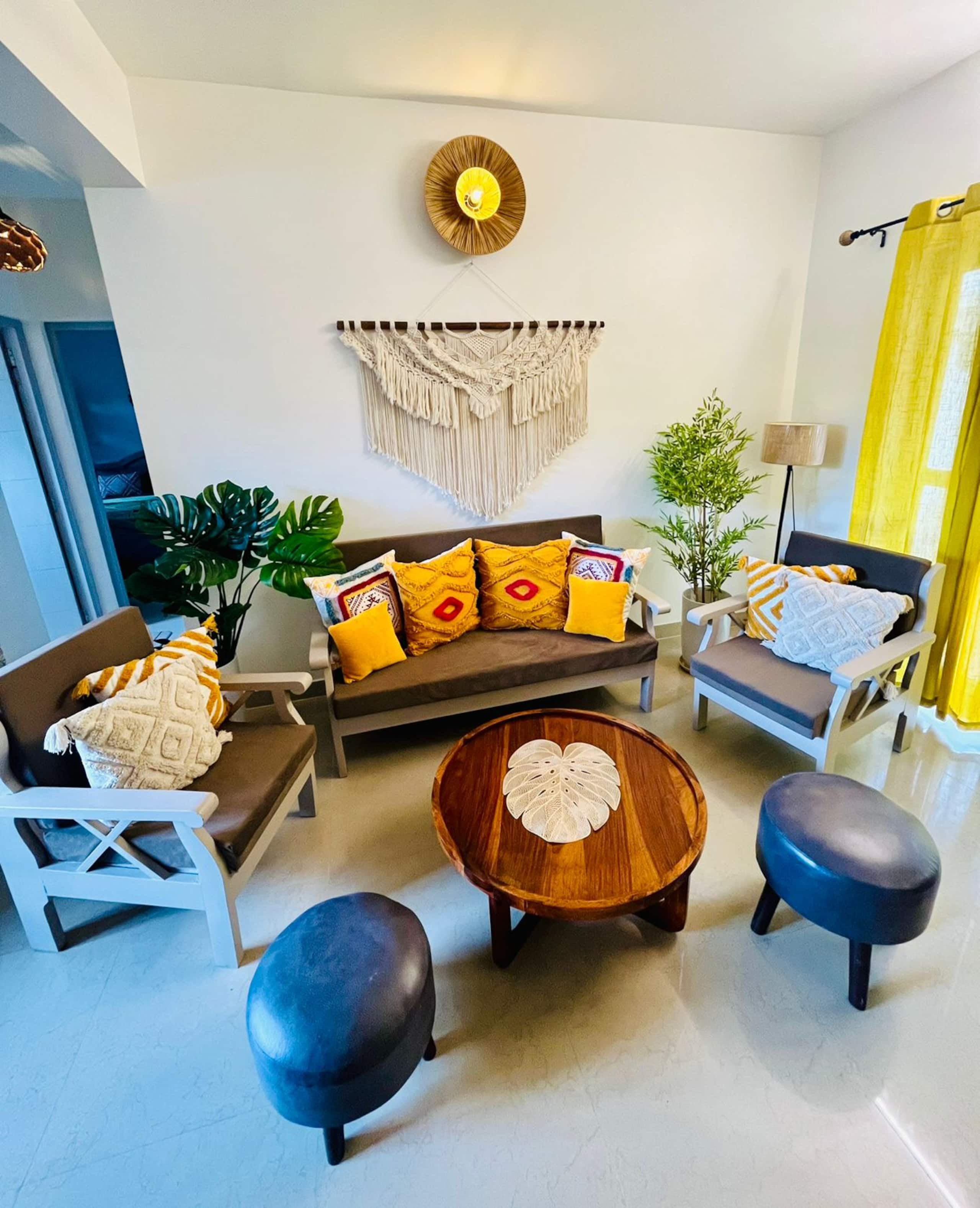 Casa Luna | 700 m stroll to Varca Beach. 19