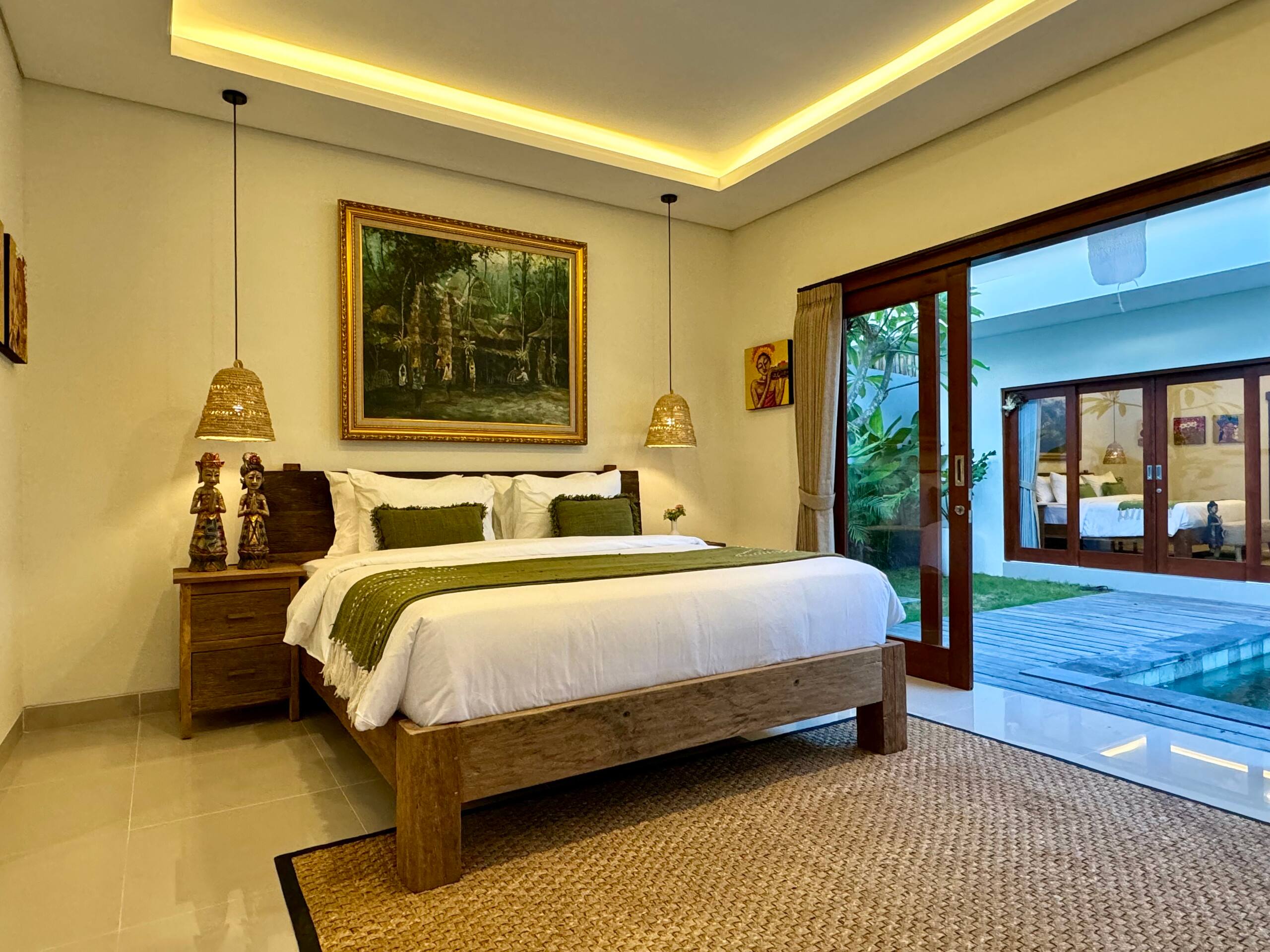 The Lange 2, New Villa Near Seminyak Beach 35