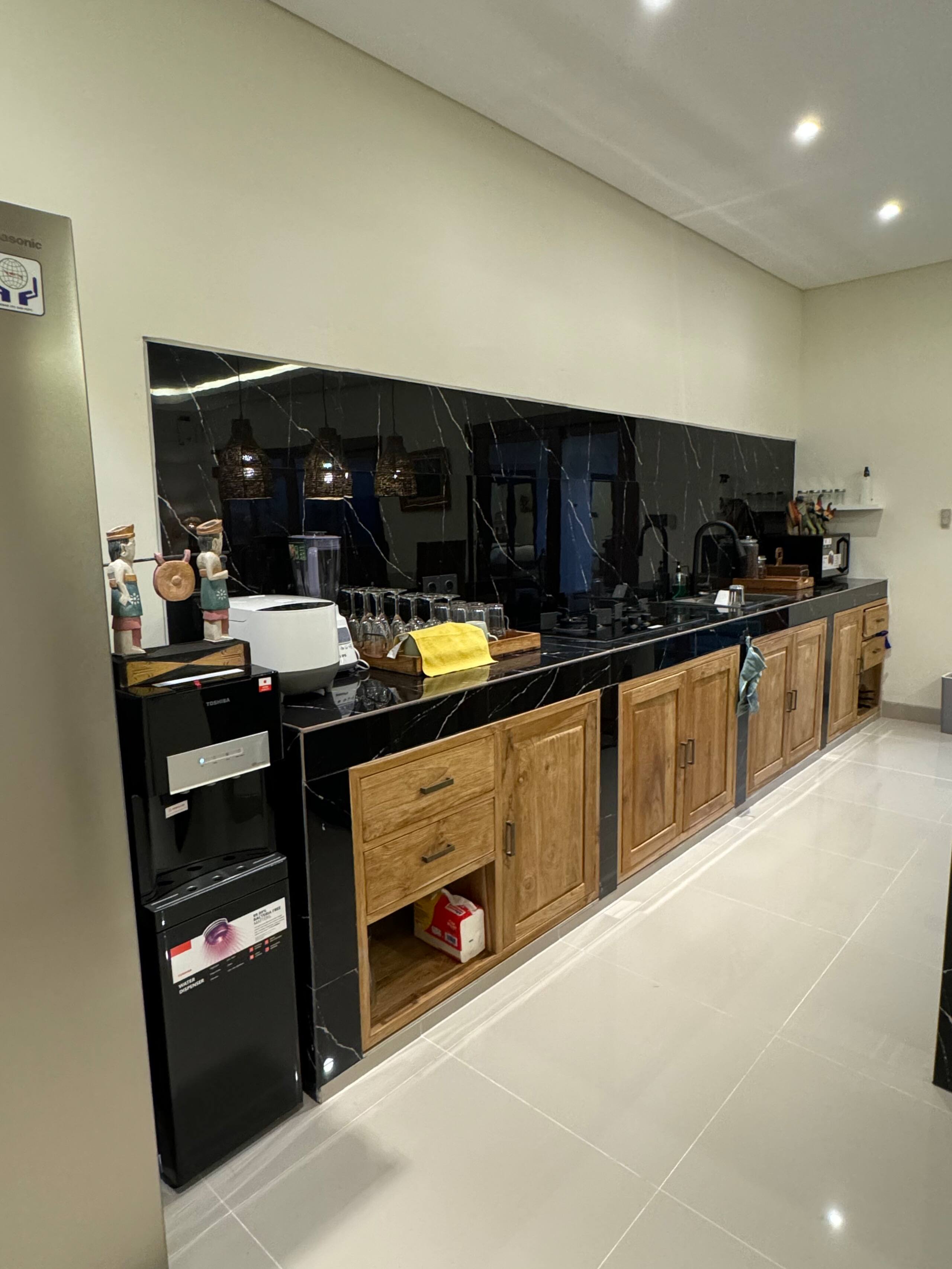 The Lange 2, New Villa Near Seminyak Beach 16