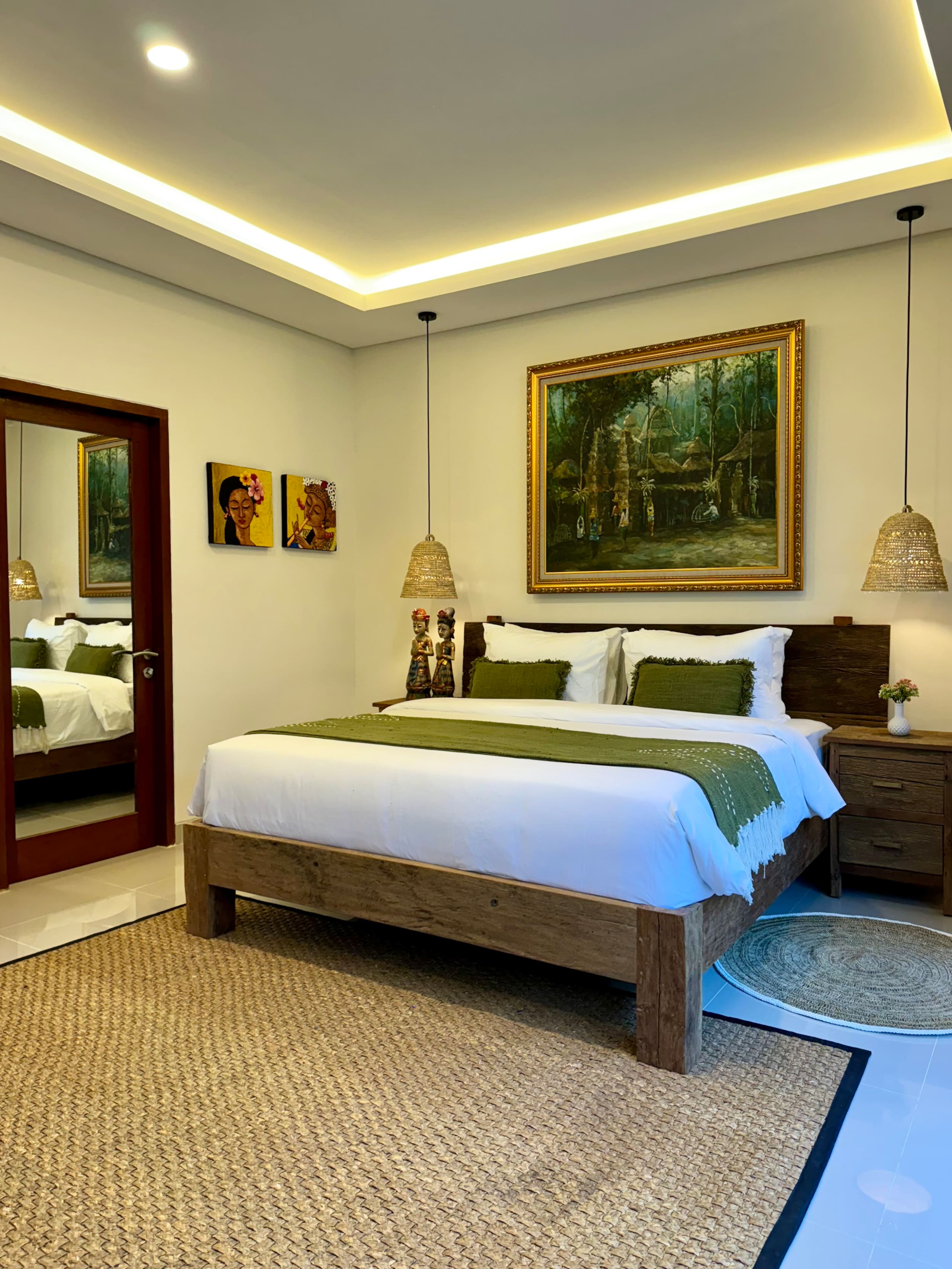 The Lange 2, New Villa Near Seminyak Beach 37