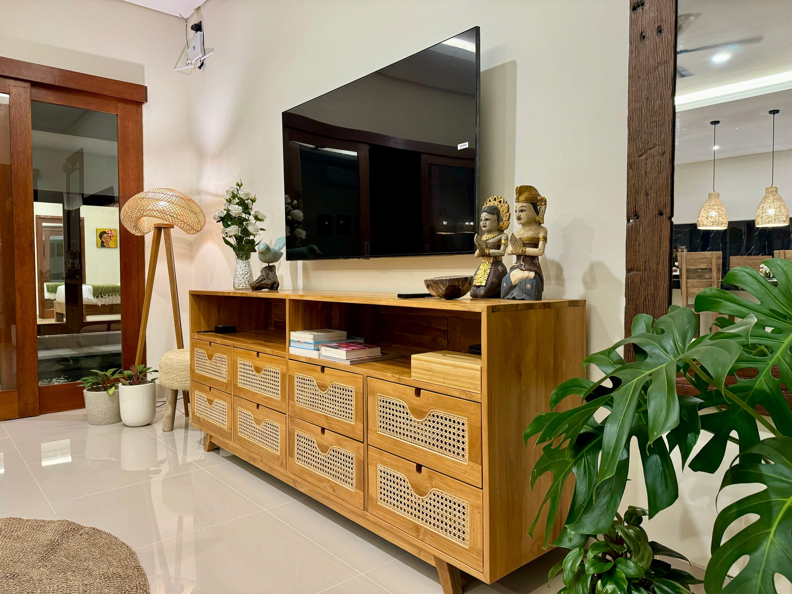 The Lange 2, New Villa Near Seminyak Beach 12