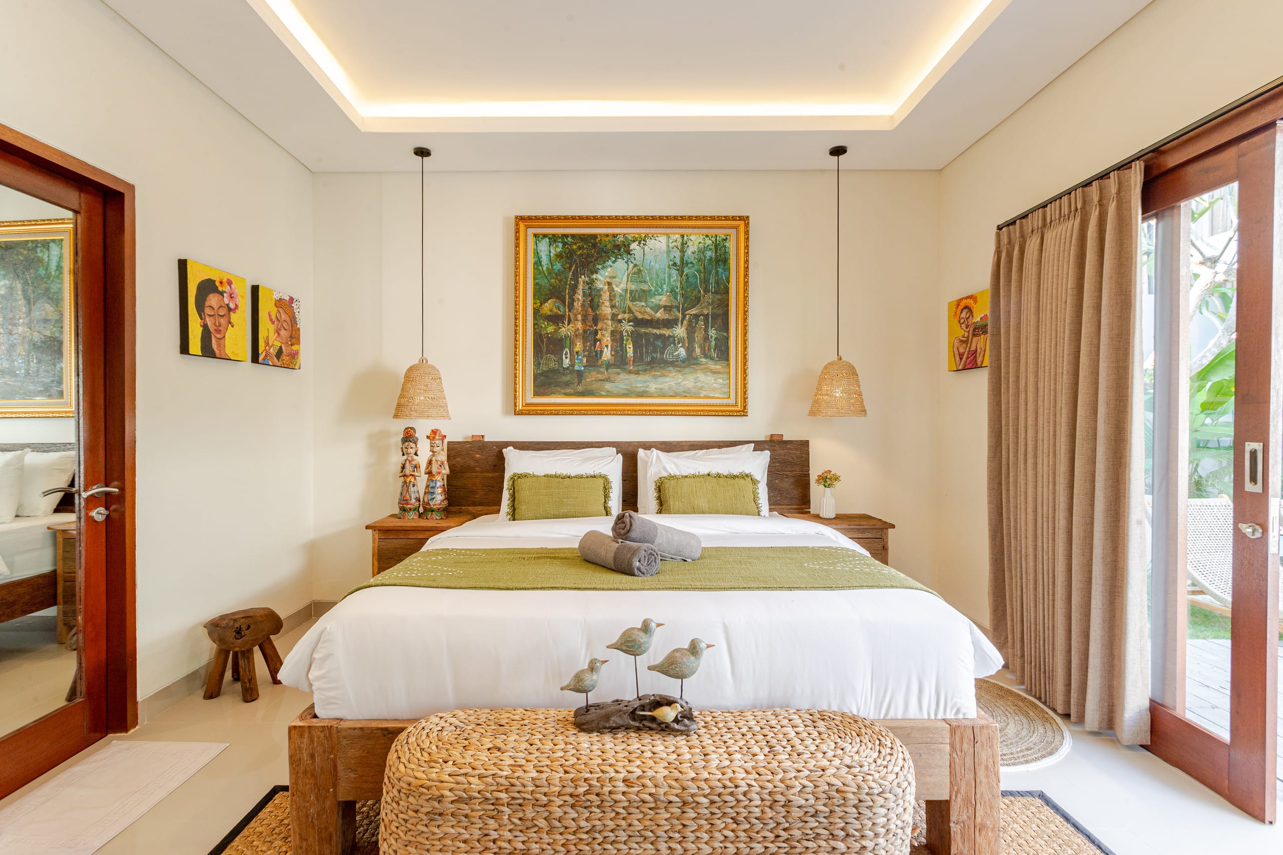 The Lange 2, New Villa Near Seminyak Beach 34