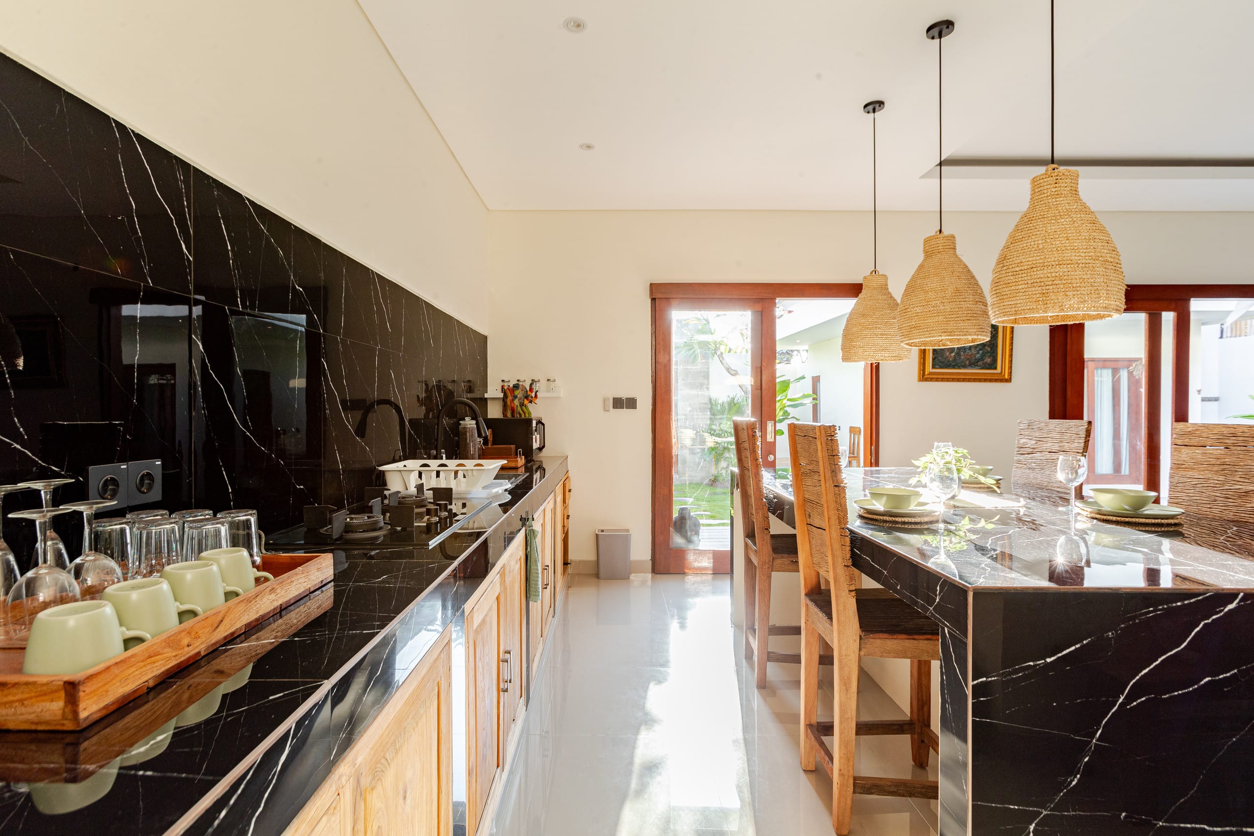 The Lange 2, New Villa Near Seminyak Beach 20