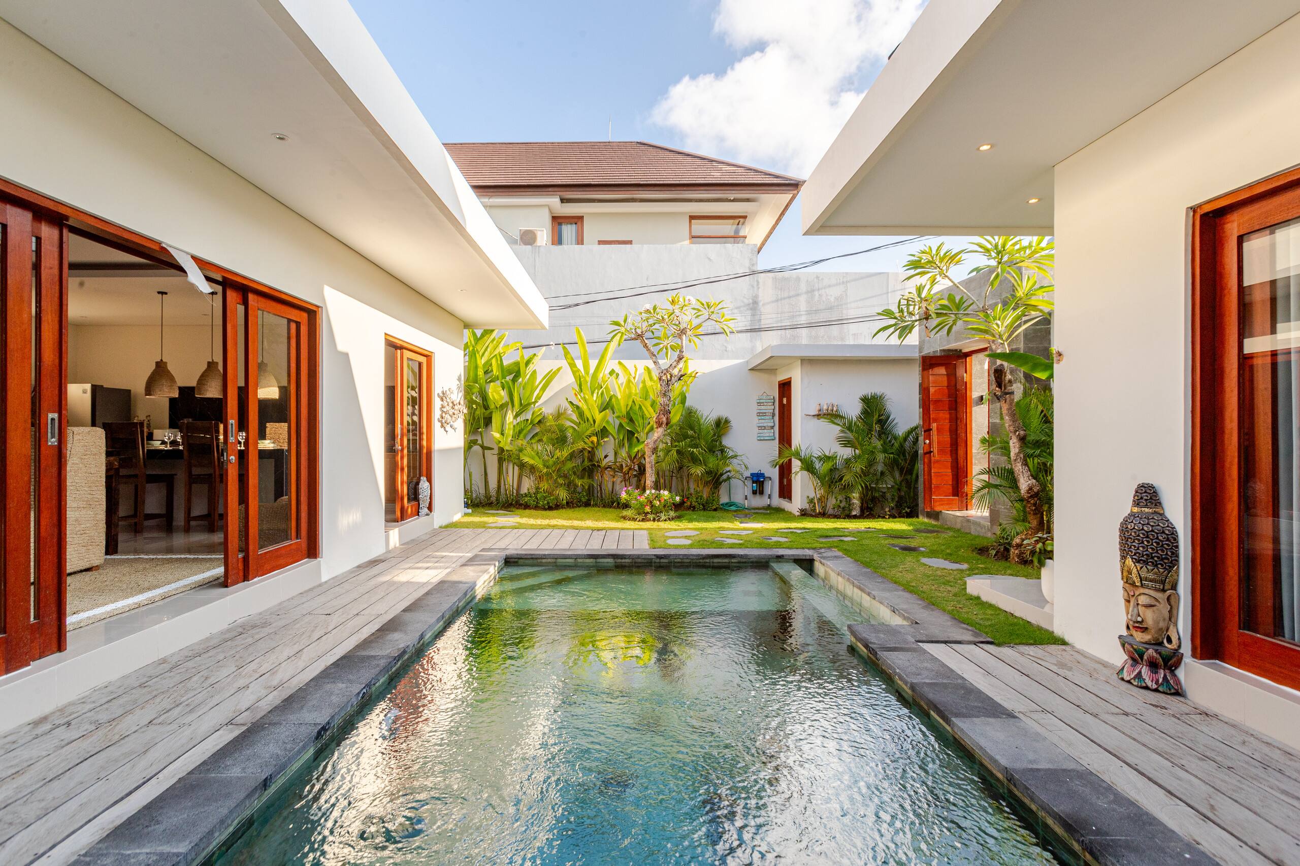 The Lange 2, New Villa Near Seminyak Beach