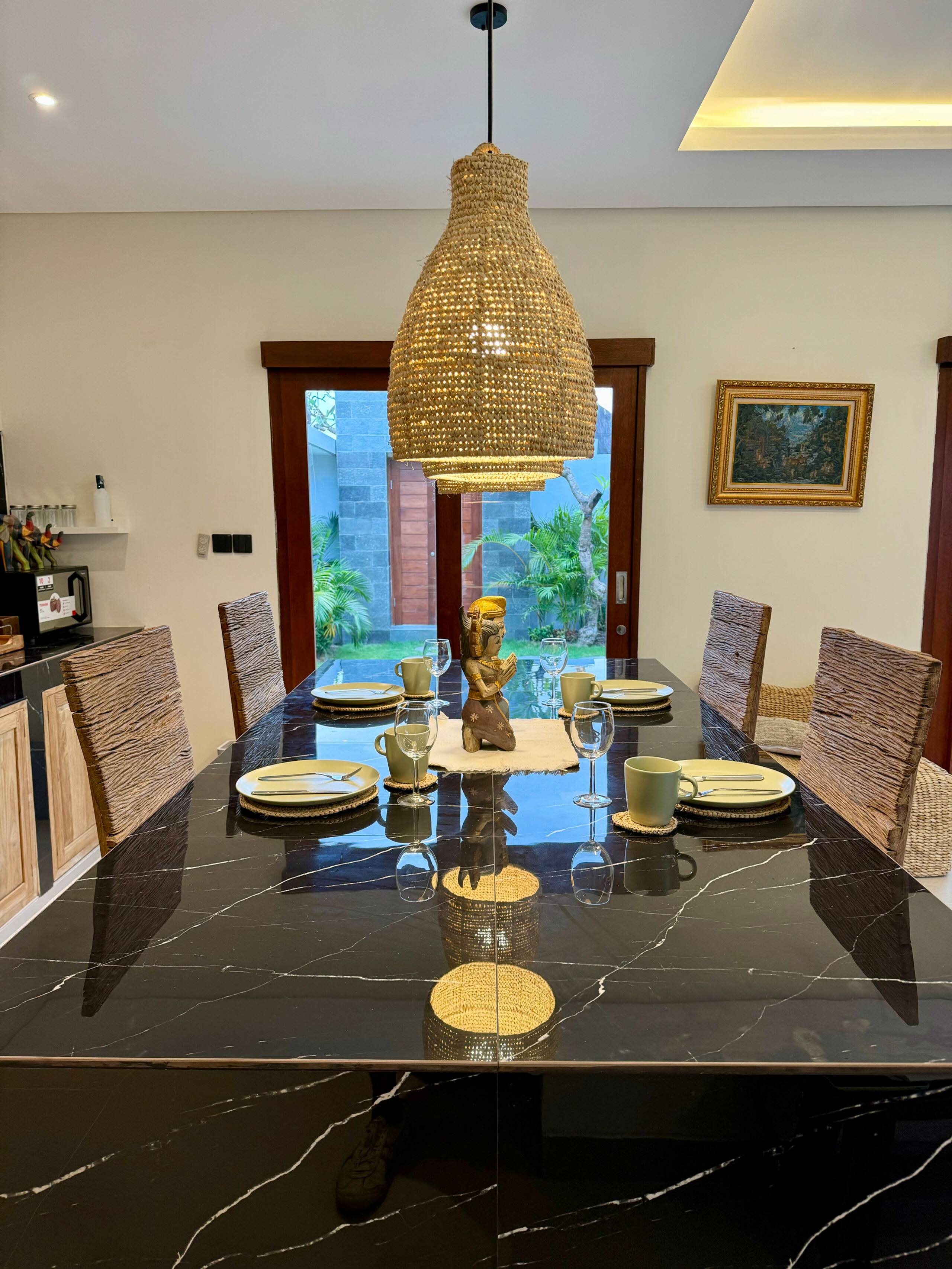 The Lange 2, New Villa Near Seminyak Beach 22