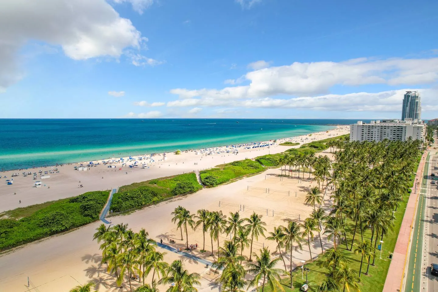 SoBe Oceanfront 3 Room Ocean Drive 10