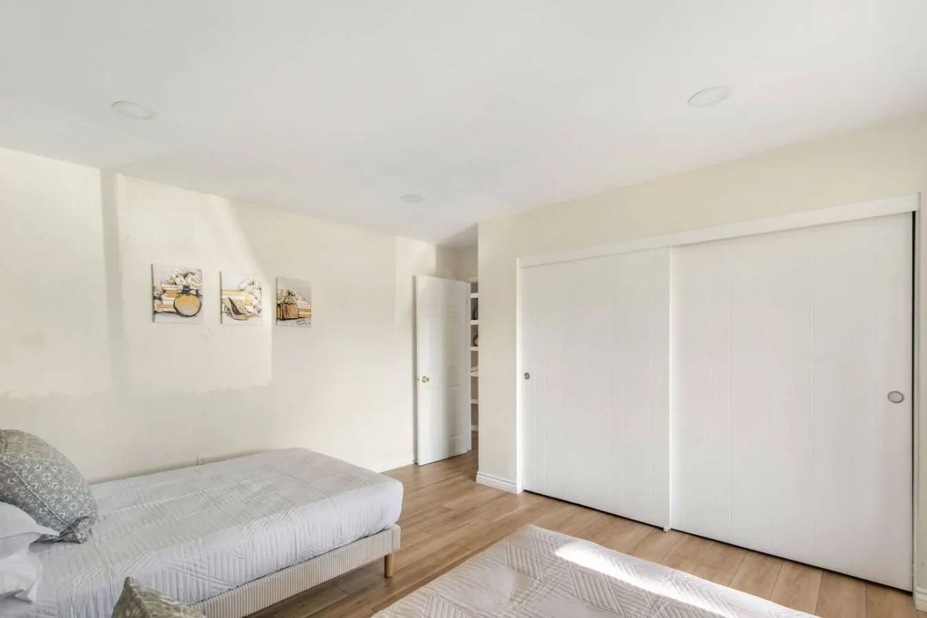 3Bd/2Bth Close To Shopping Freeway Theme Parks 16