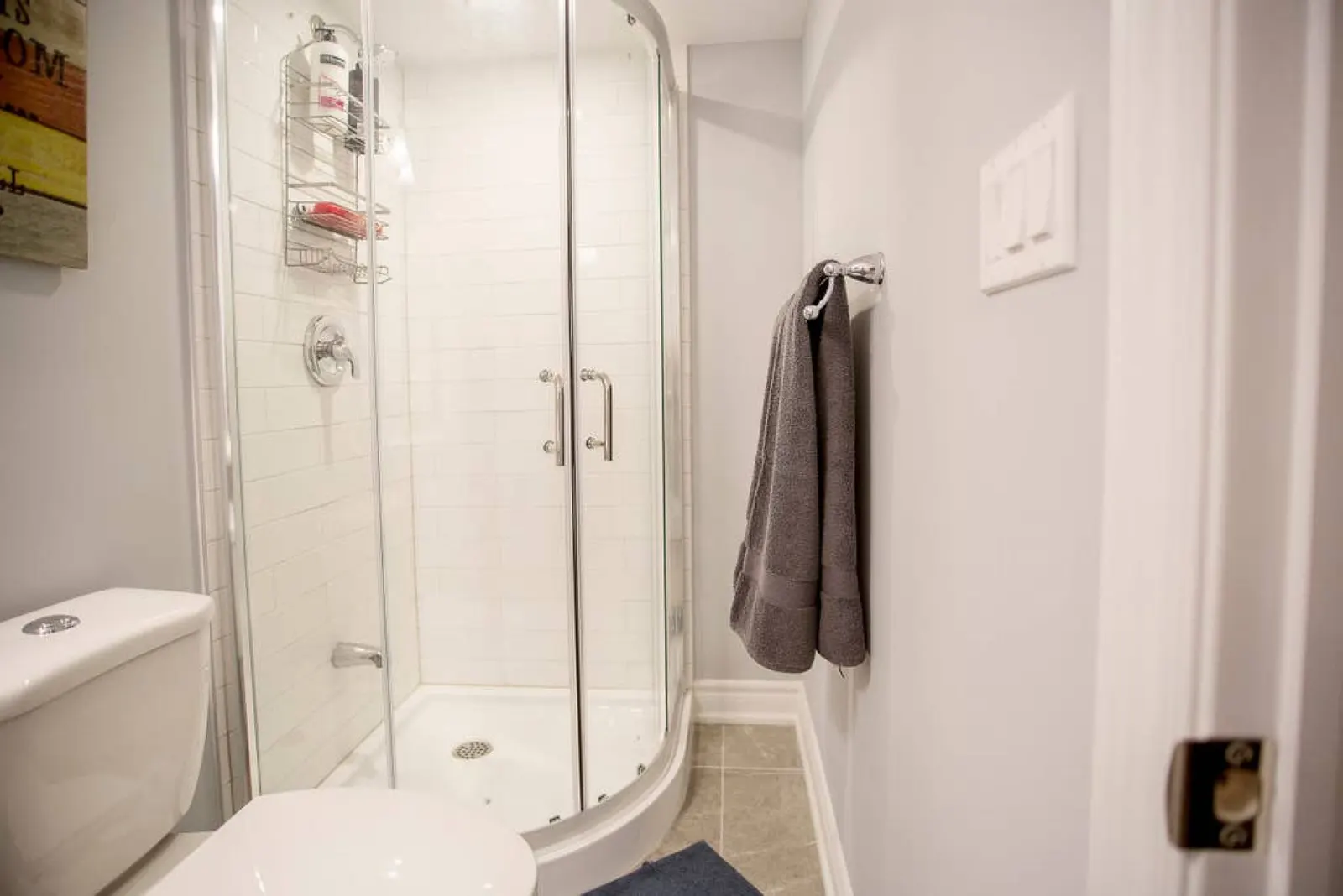 Stunning 1BR Suite - Near Downtown! 14