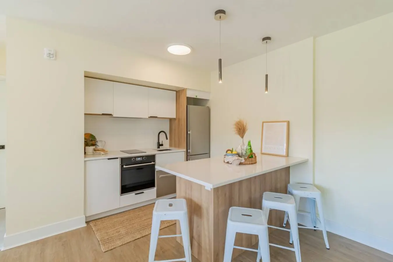 The Coastal 207 · The Bend Condo on Main Strip - The Coastal 207 — photo 2