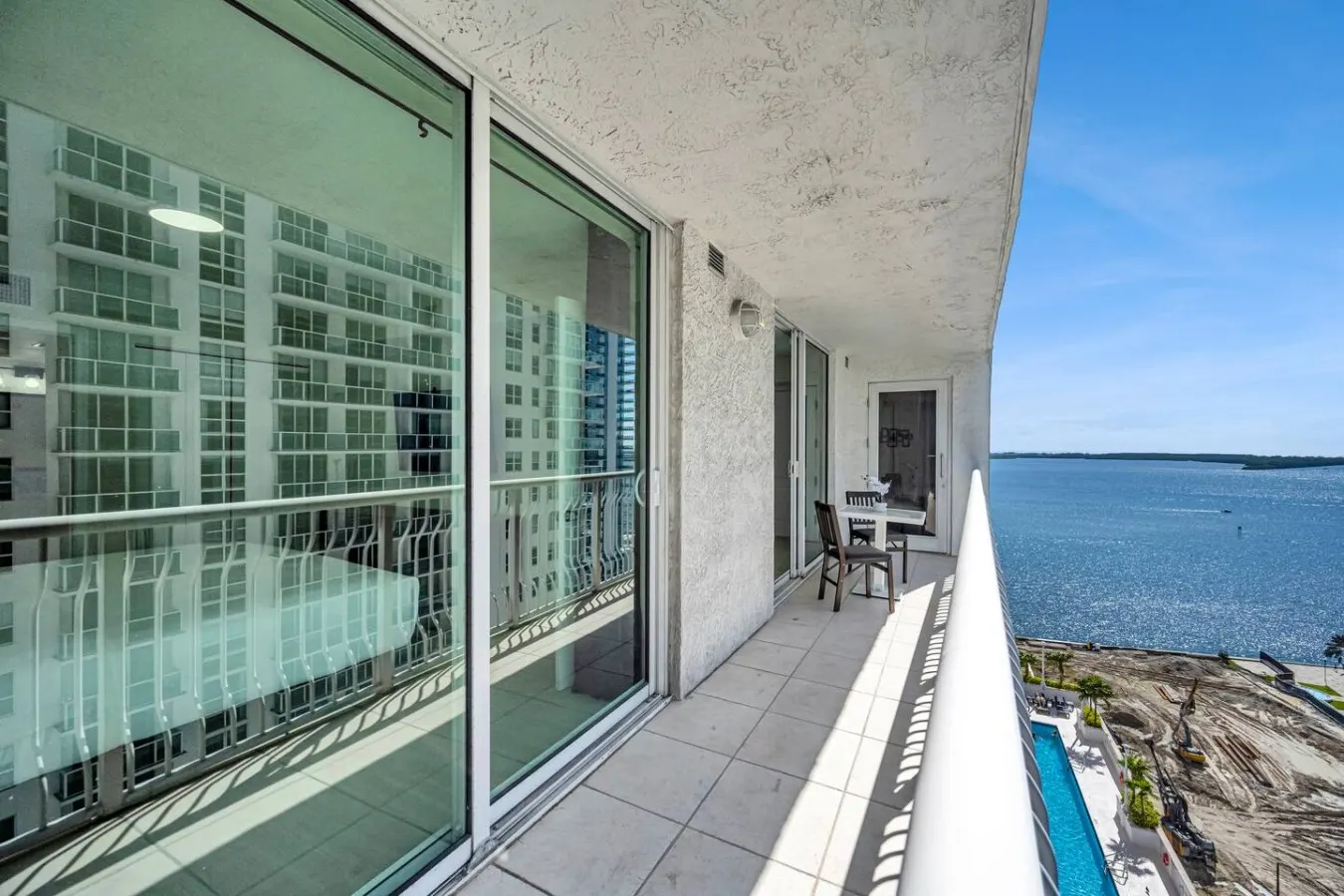 Sky-High Brickell 2BR/2BA Balcony & Views 11