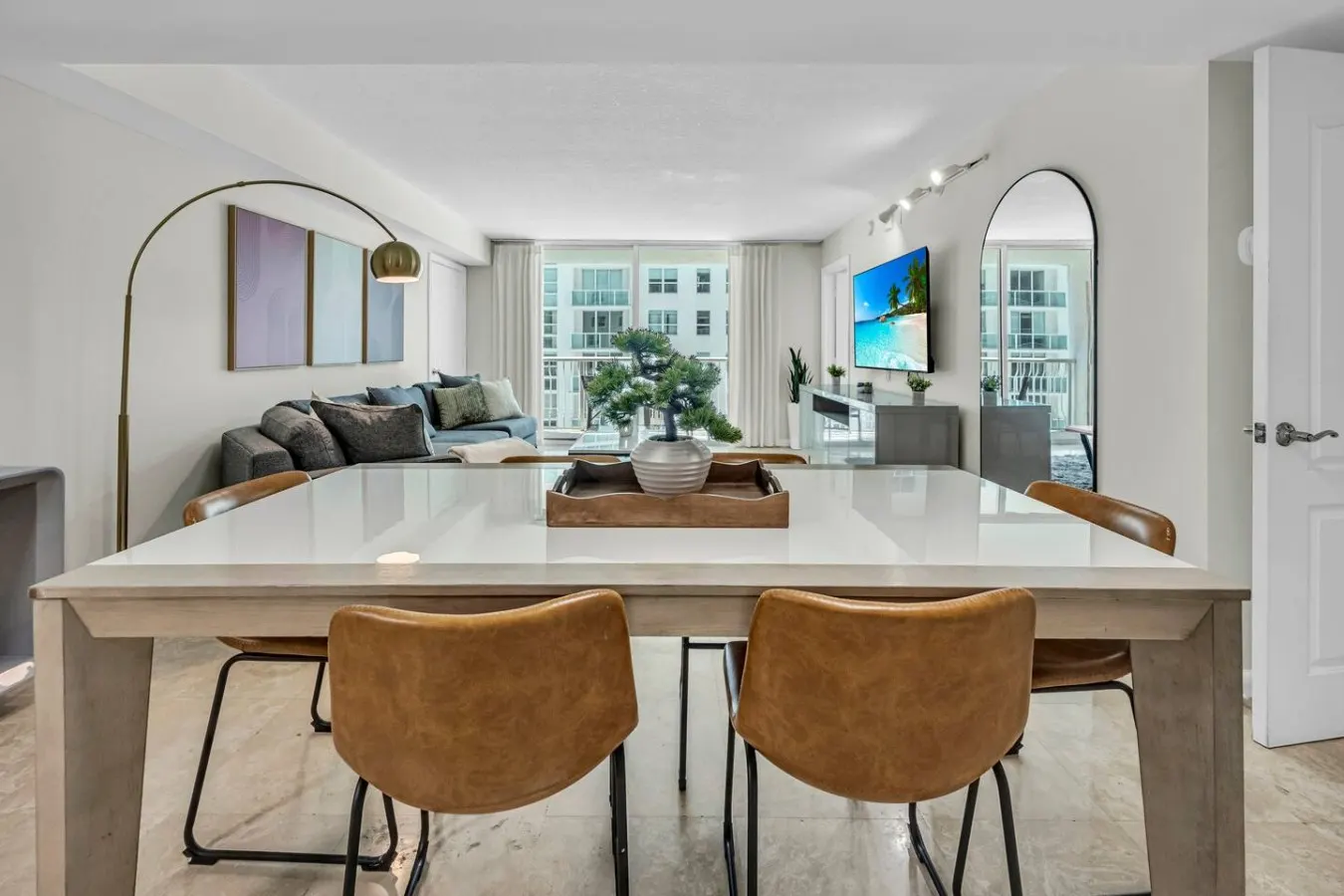 Sky-High Brickell 2BR/2BA Balcony & Views 15